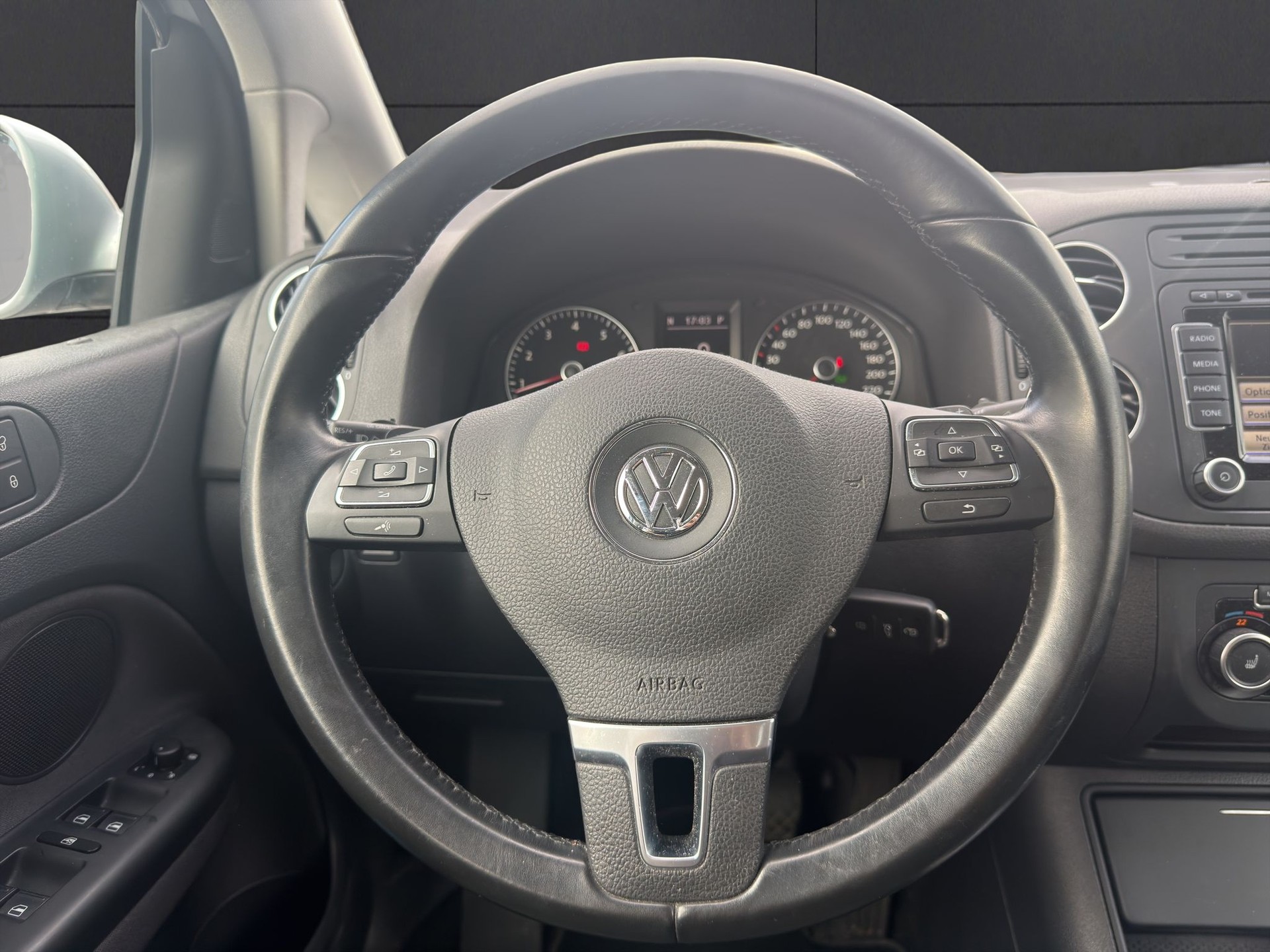 VW Golf Plus 1.4 TSI Comfortline DSG-image-10