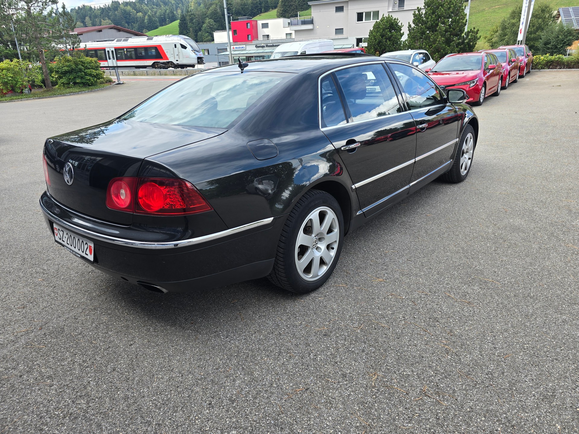 VW INDIVIDUAL 4200 V8-image-5