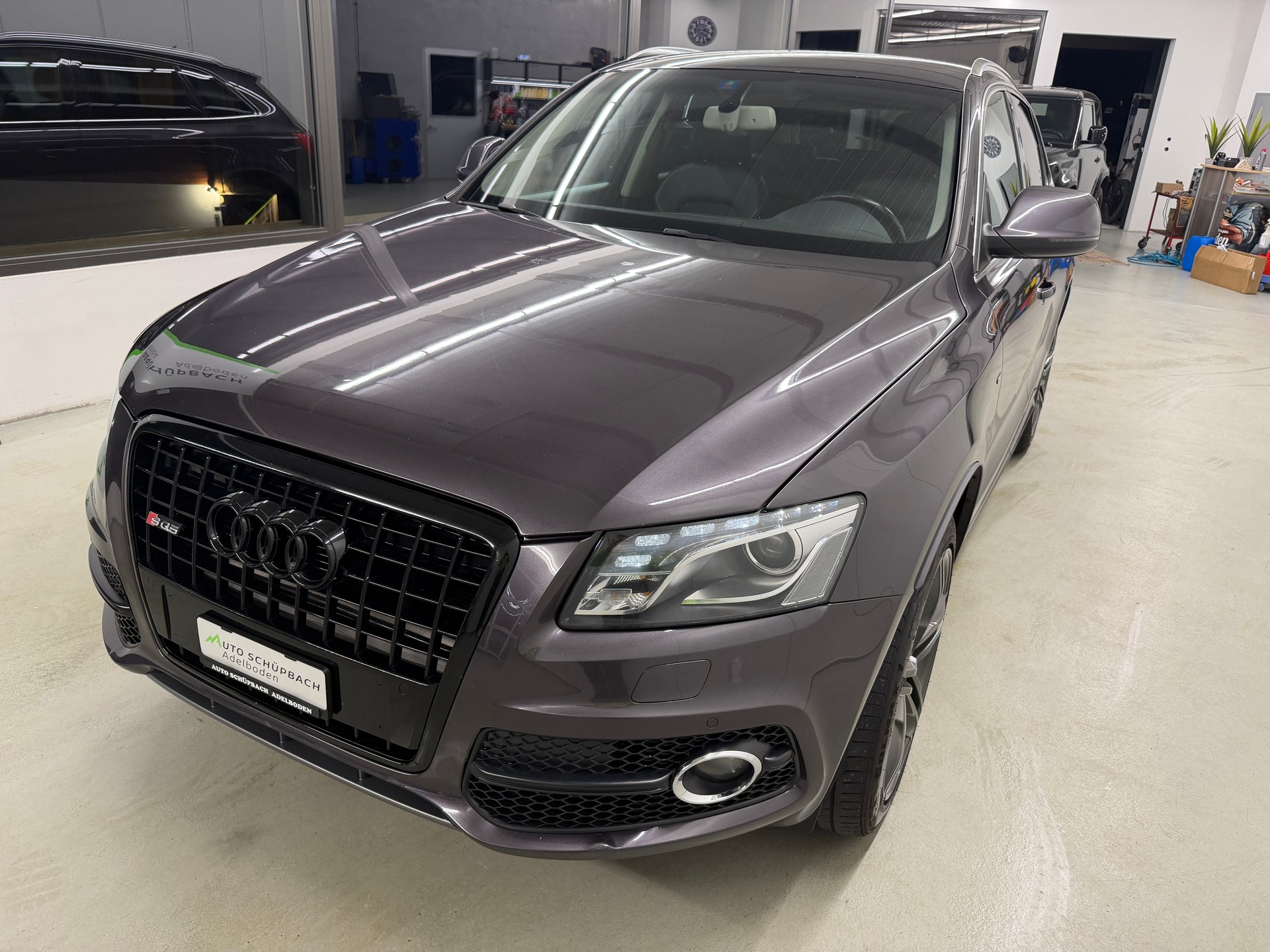 AUDI Q5 3.0 TDI quattro S-tronic-image-9