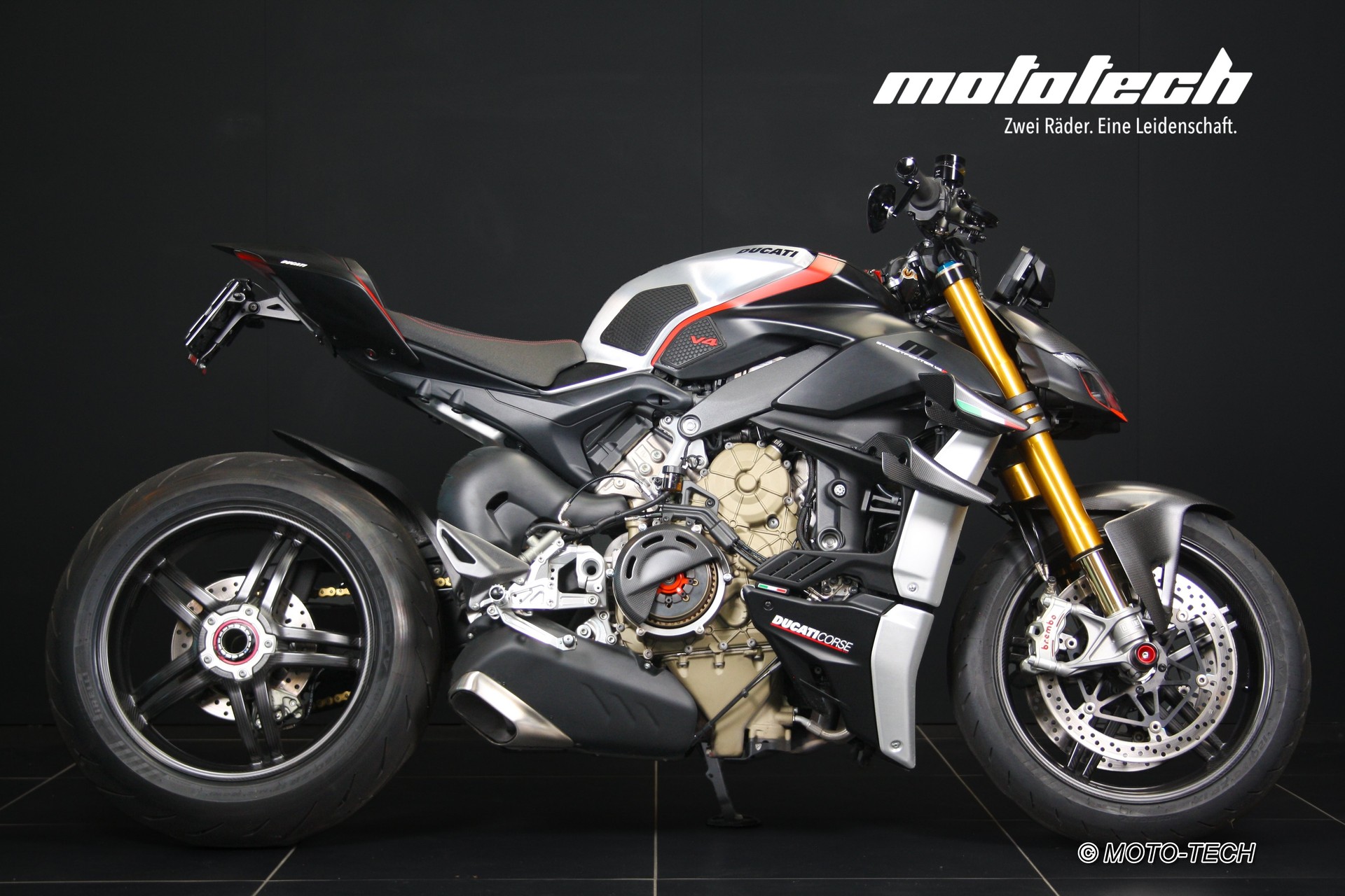 DUCATI Streetfighter V4 SP-image-1