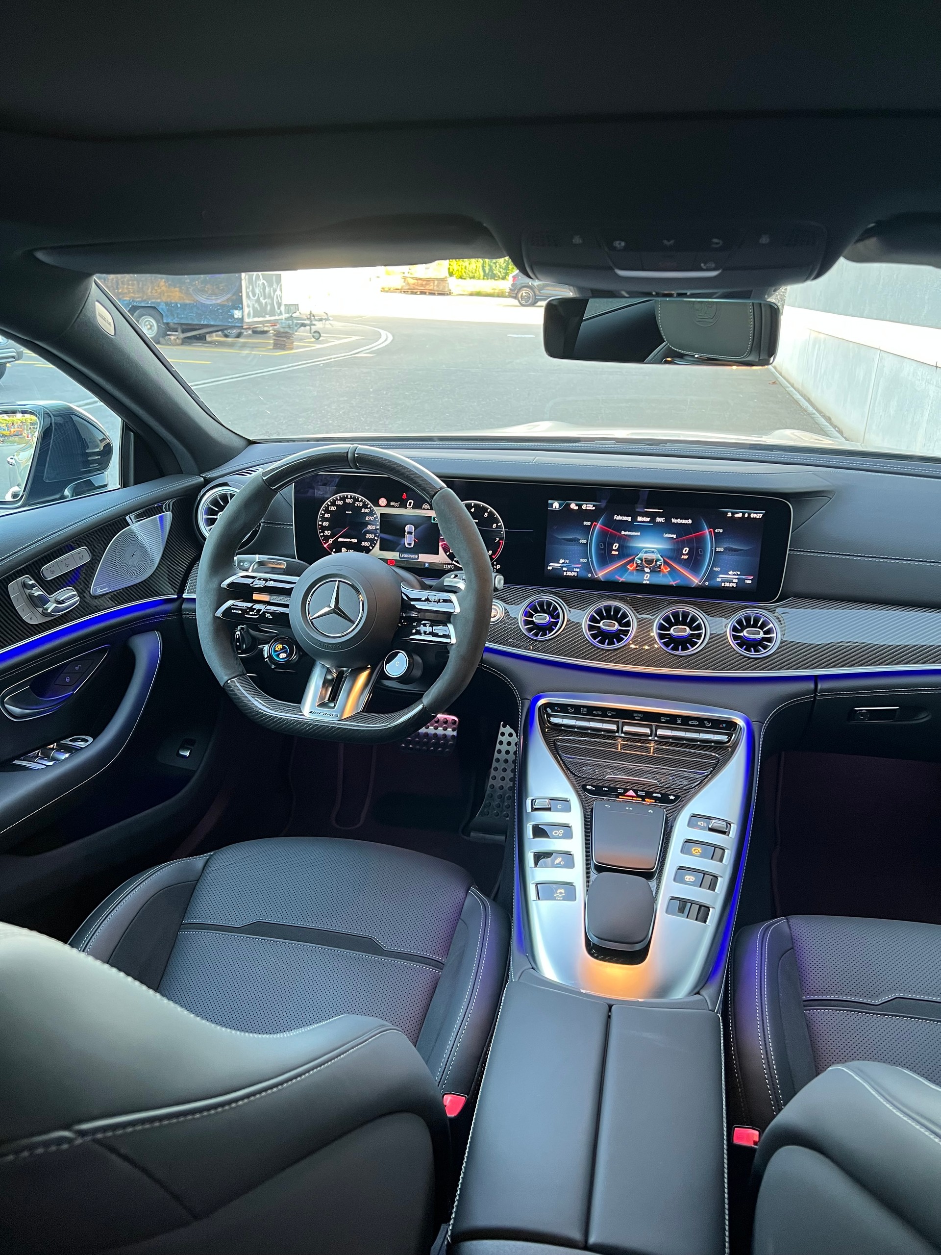 MERCEDES-BENZ AMG GT 4 63 S 4Matic+ Speedshift MCT-image-18