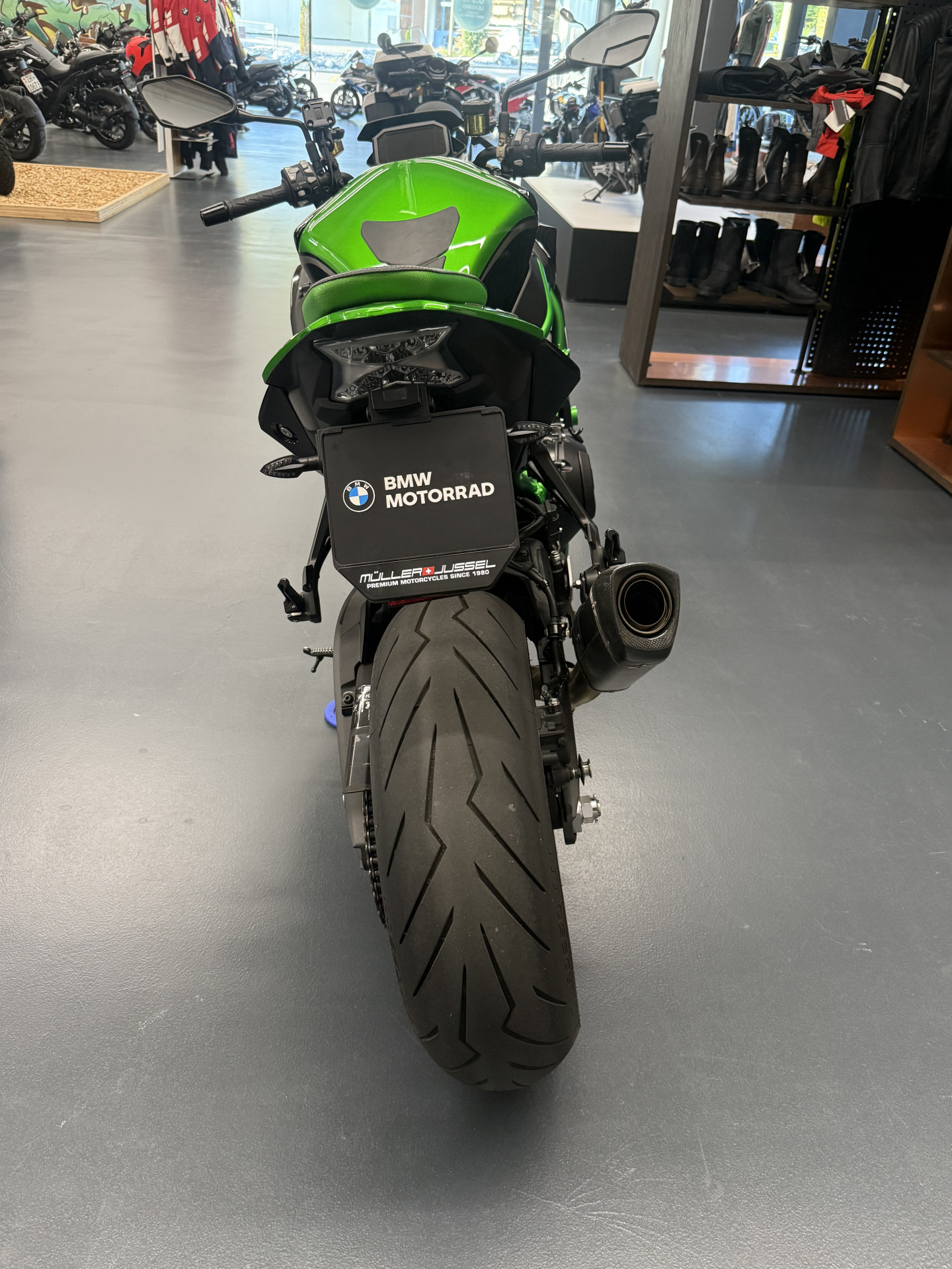 KAWASAKI Z H2-showroom-element-2