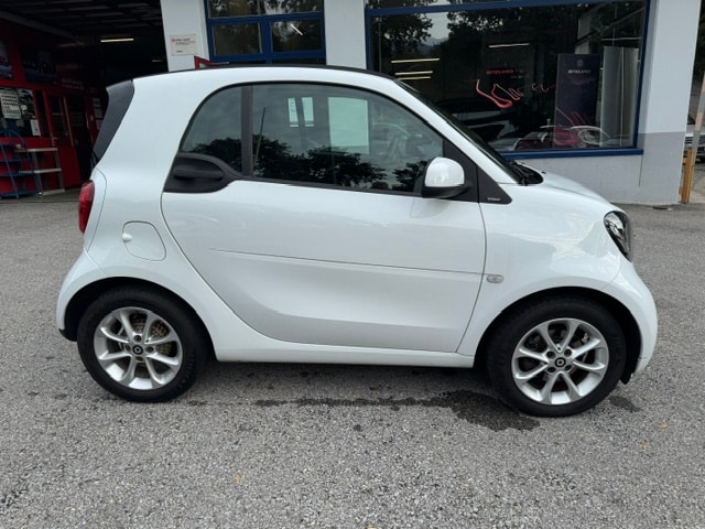 SMART fortwo passion twinmatic-showroom-element-3