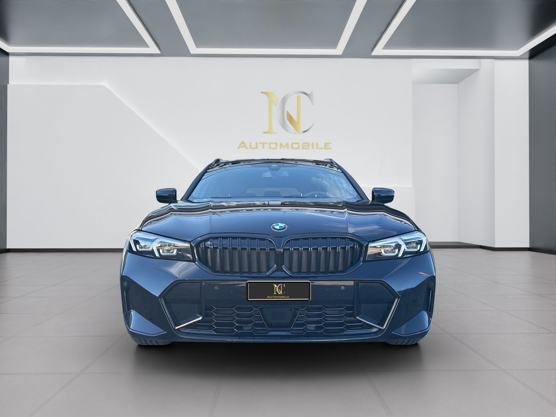 BMW 330 i Touring xDrive Steptronic M Sport Pro-showroom-element-1