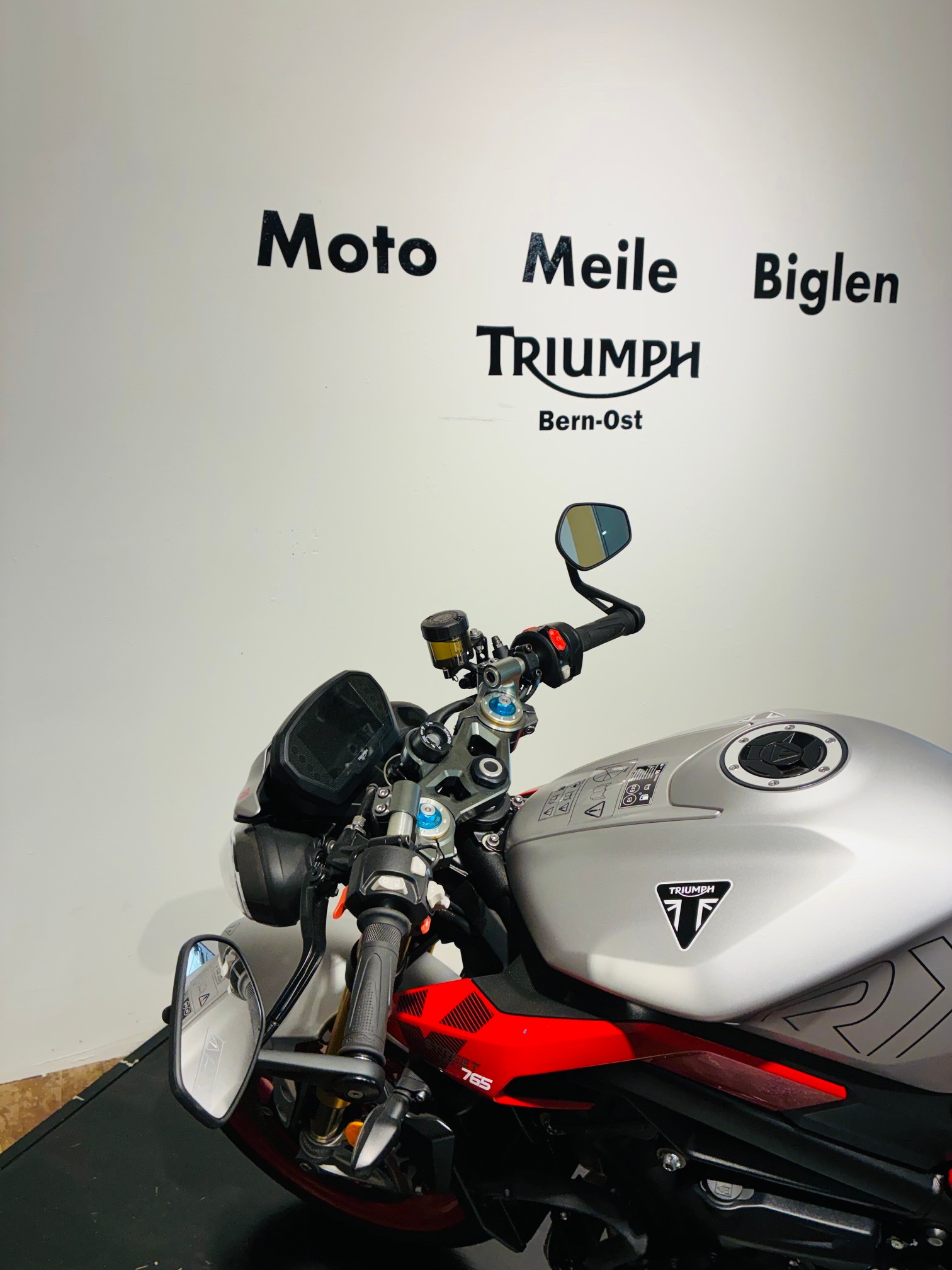 TRIUMPH 765RX-image-15