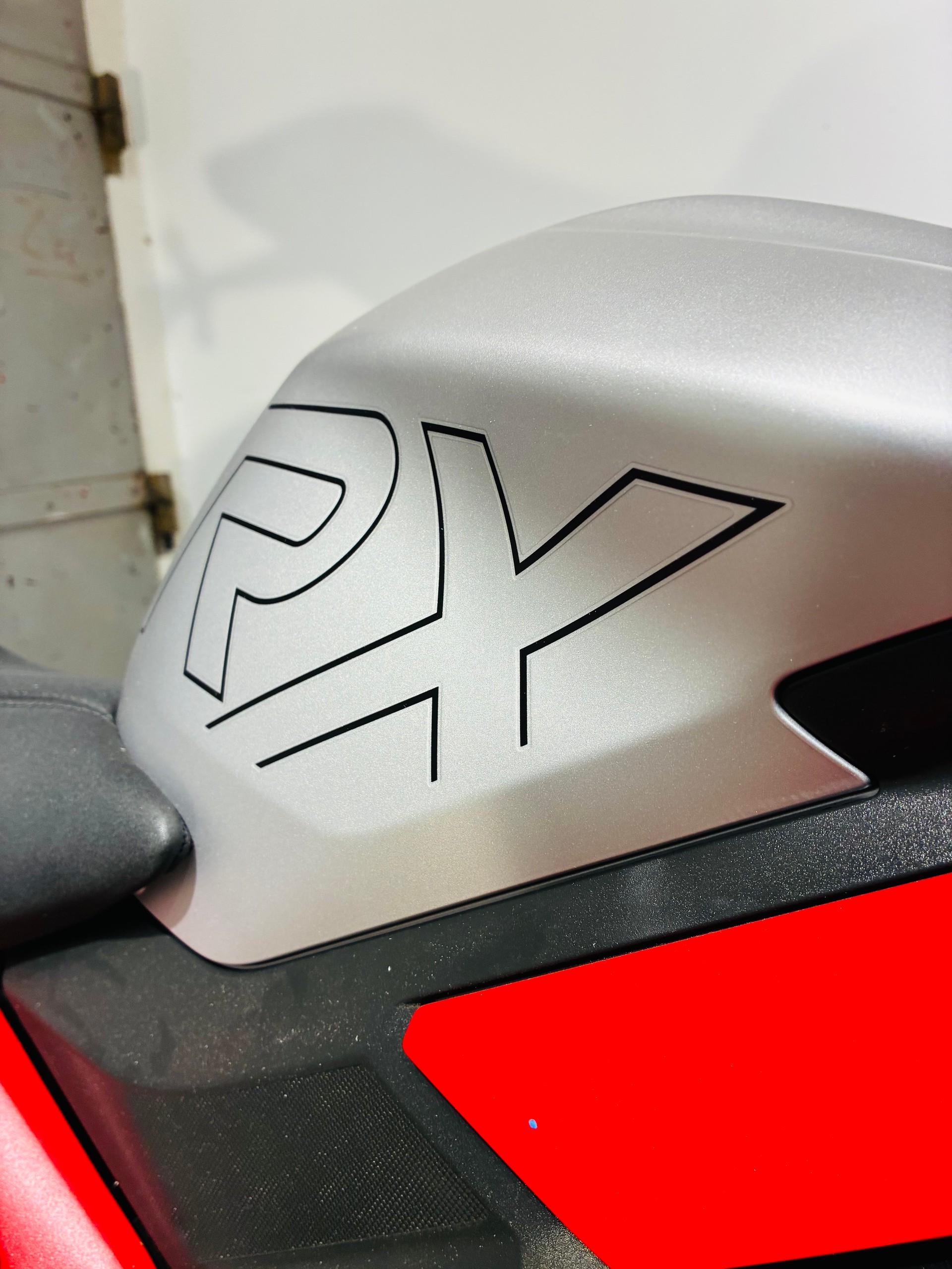 TRIUMPH 765RX-image-13