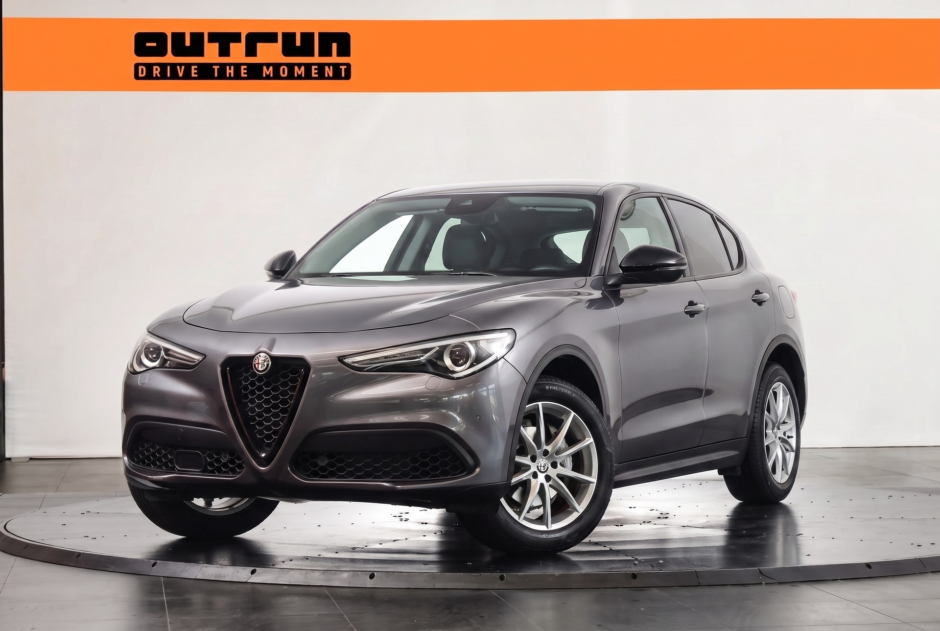 ALFA ROMEO Stelvio 2.0 Super Q4 Automatic Gris Vesuvio / Pack Driver Plus / Sièges électriques