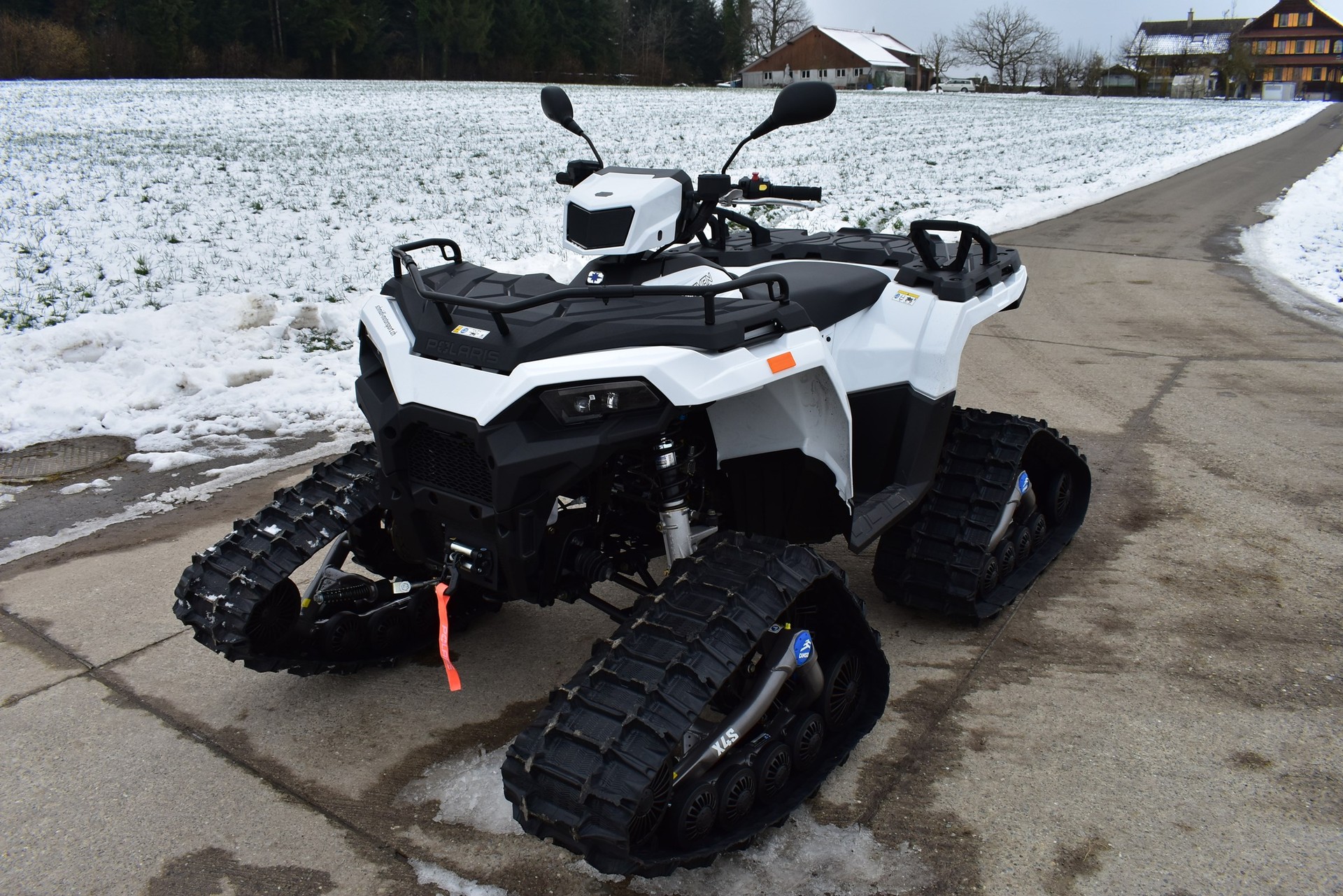 POLARIS Sportsman 570 4x4-image-2
