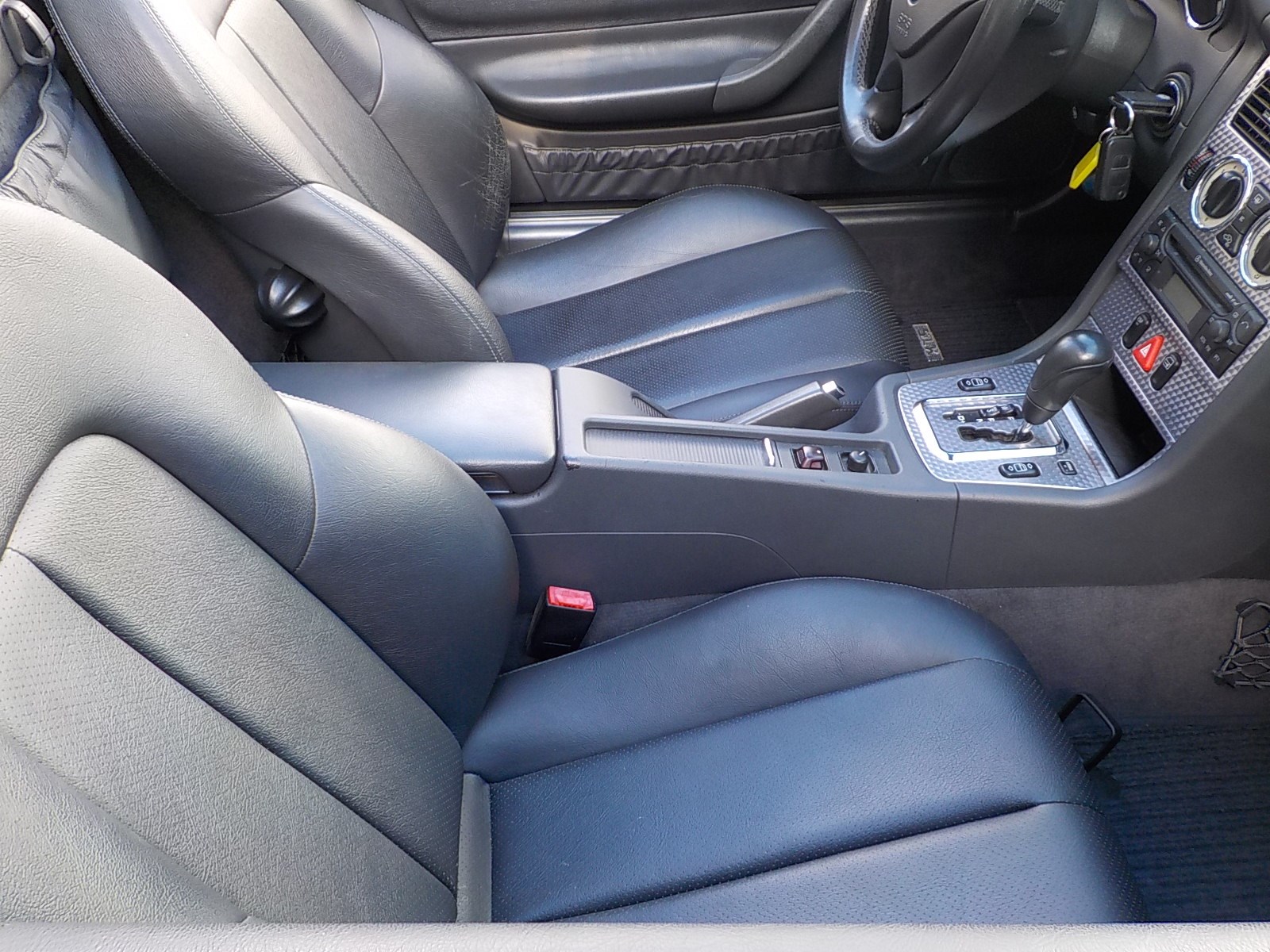 MERCEDES-BENZ SLK 320-image-11