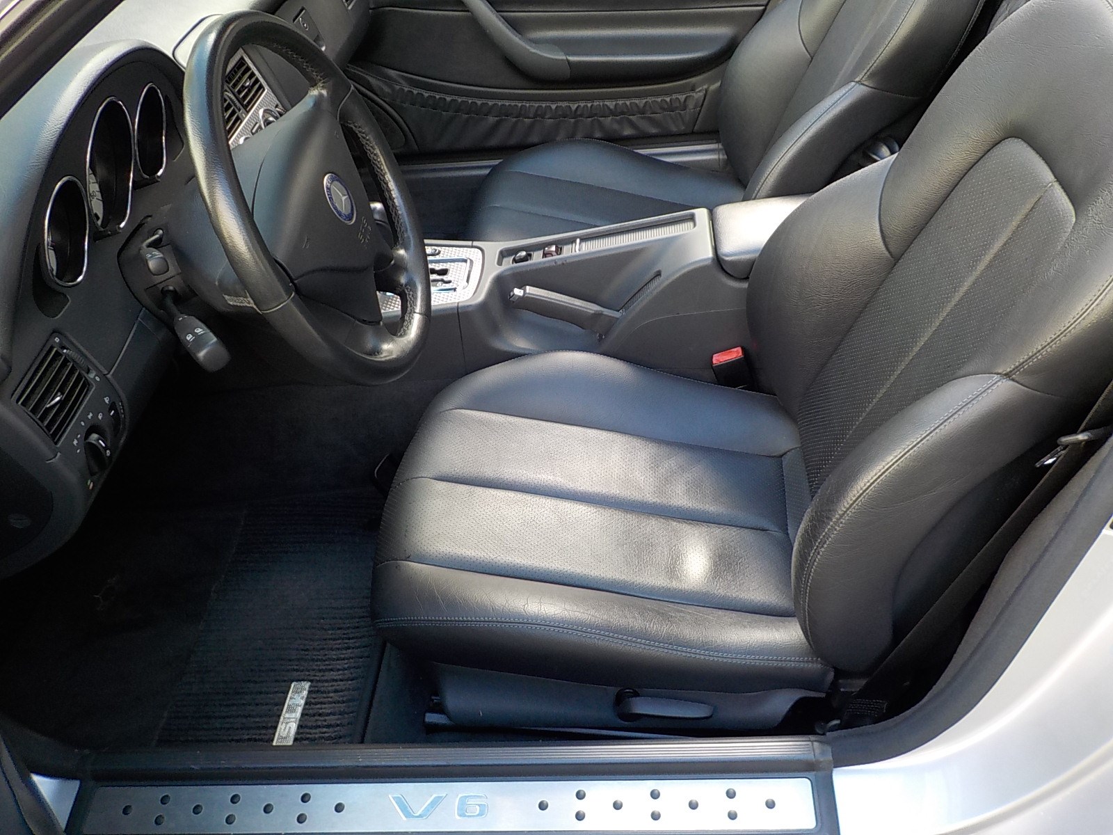 MERCEDES-BENZ SLK 320-image-8