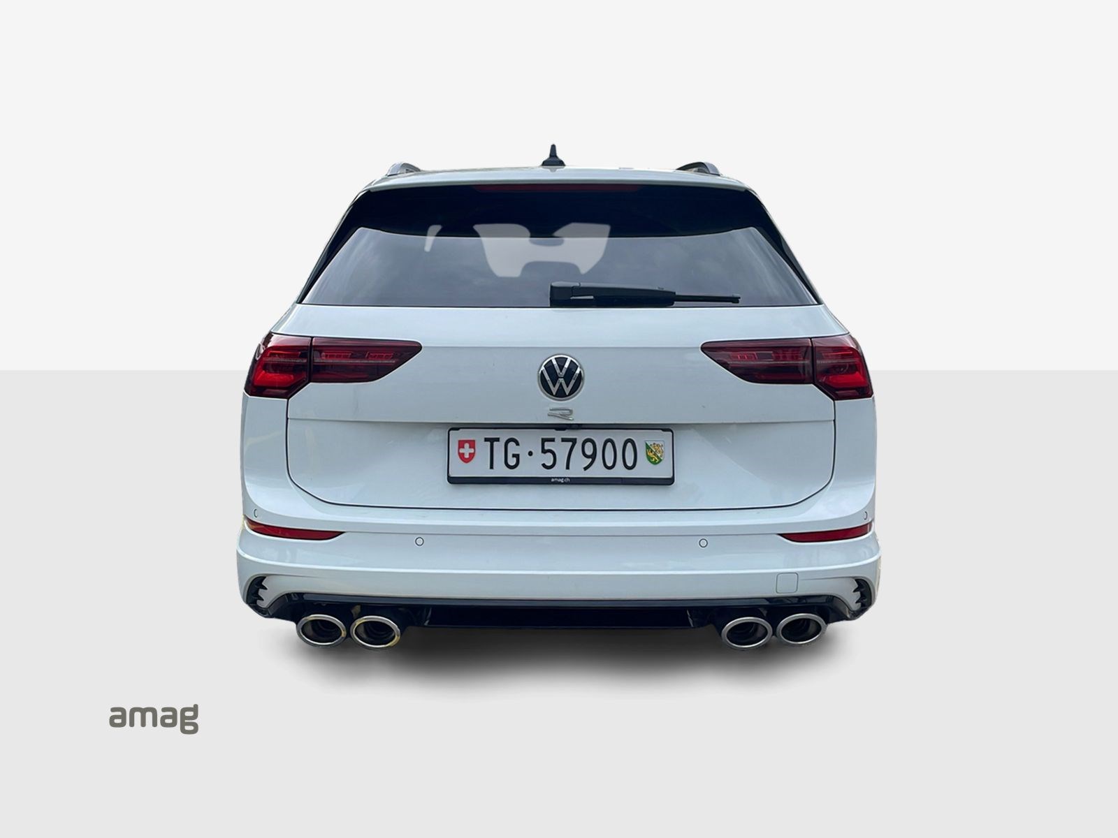 VW Golf Variant 2.0 TSI R DSG 4Motion-image-6