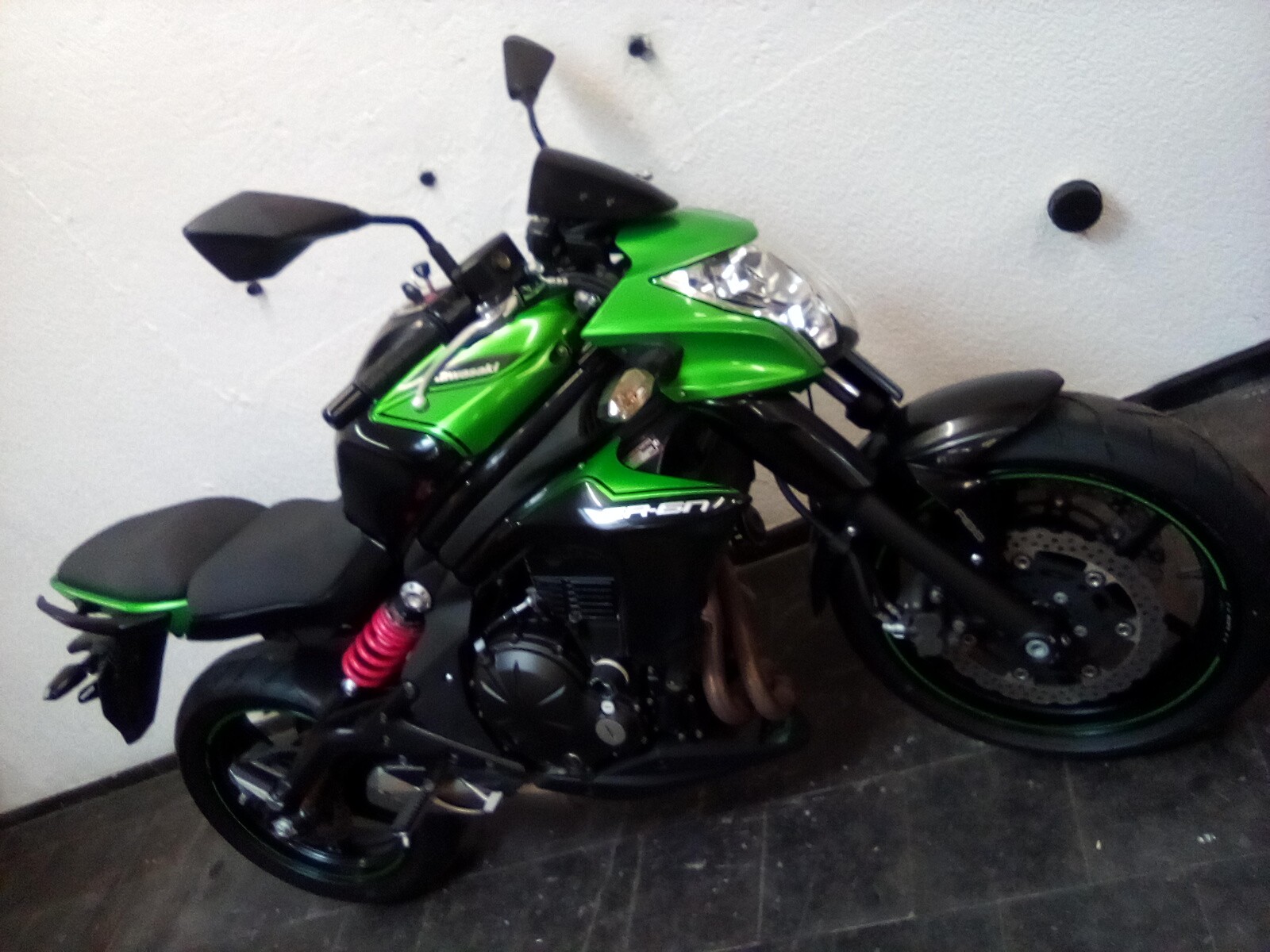 KAWASAKI ER-6 n ABS-35 KW.OK ab 18 j.. Zuverlässiger Japaner!Neu ab MFK Sommer 26!-image-0
