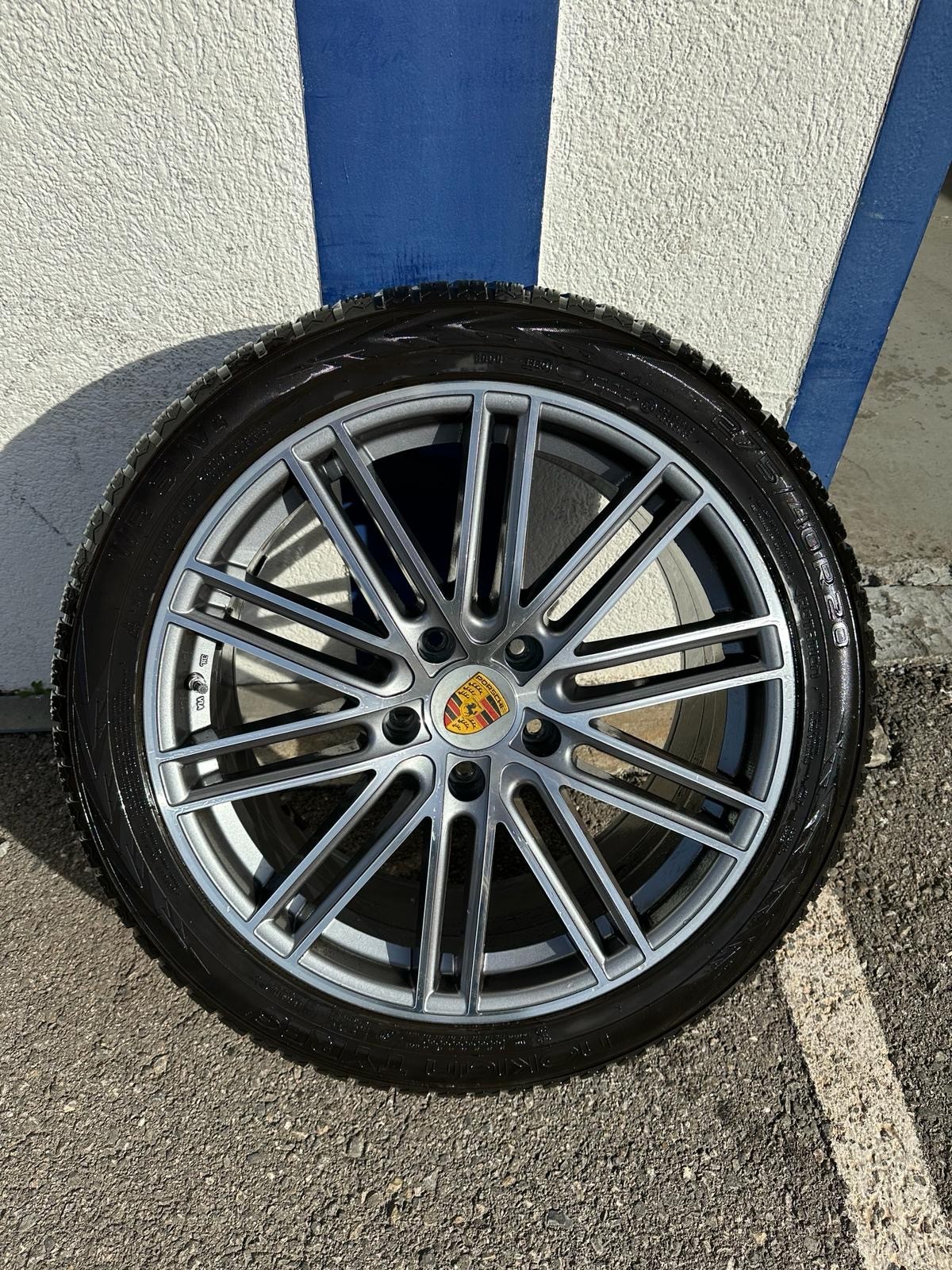 PORSCHE Panamera GTS Sport Turismo PDK-image-31