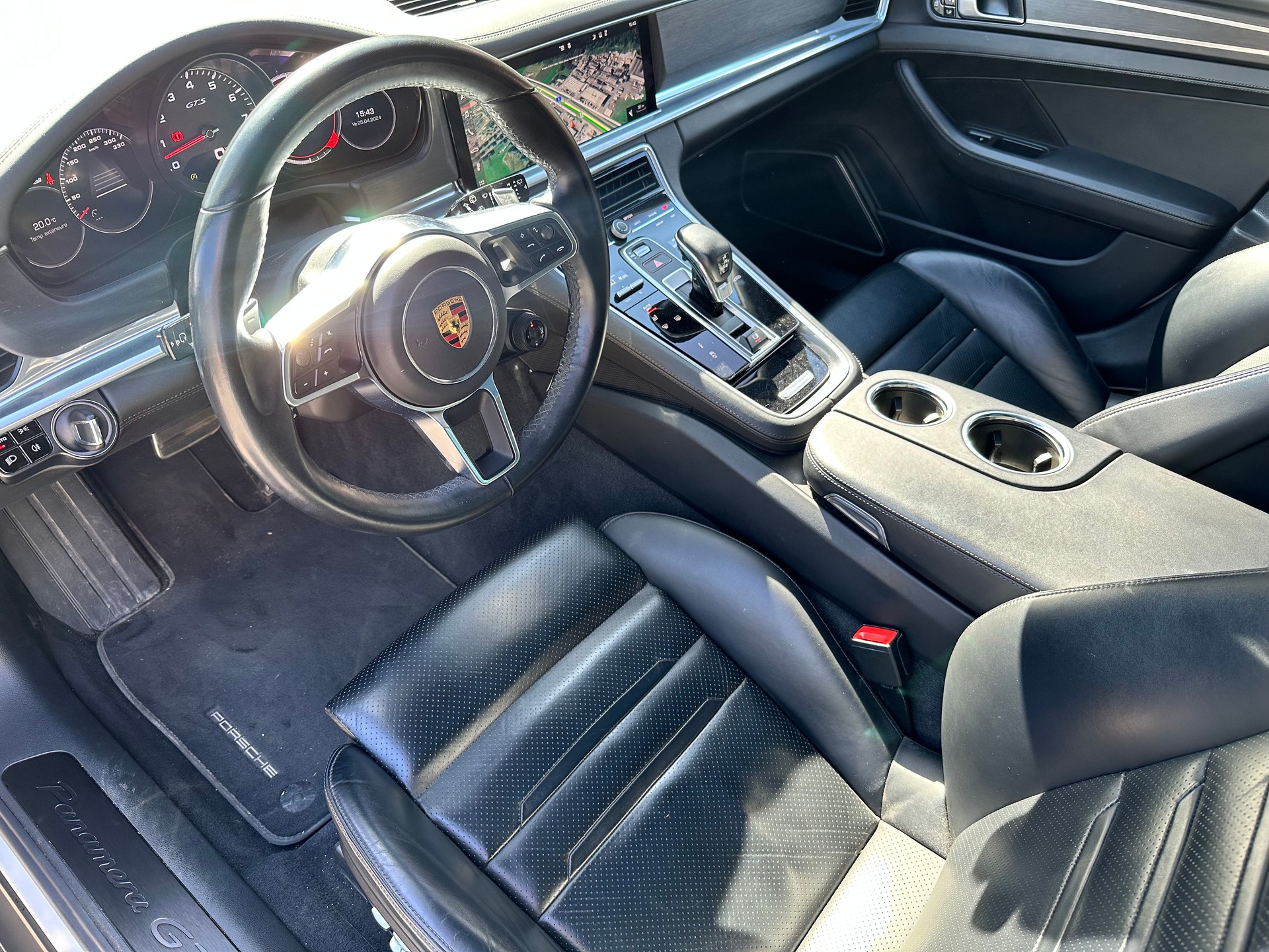 PORSCHE Panamera GTS Sport Turismo PDK-image-13