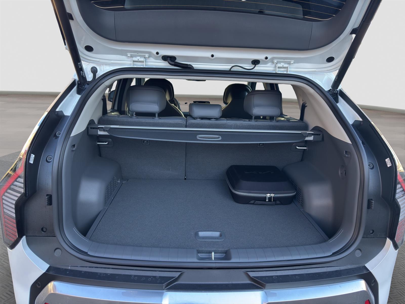 KIA EV3 81 kWh Earth+-image-4