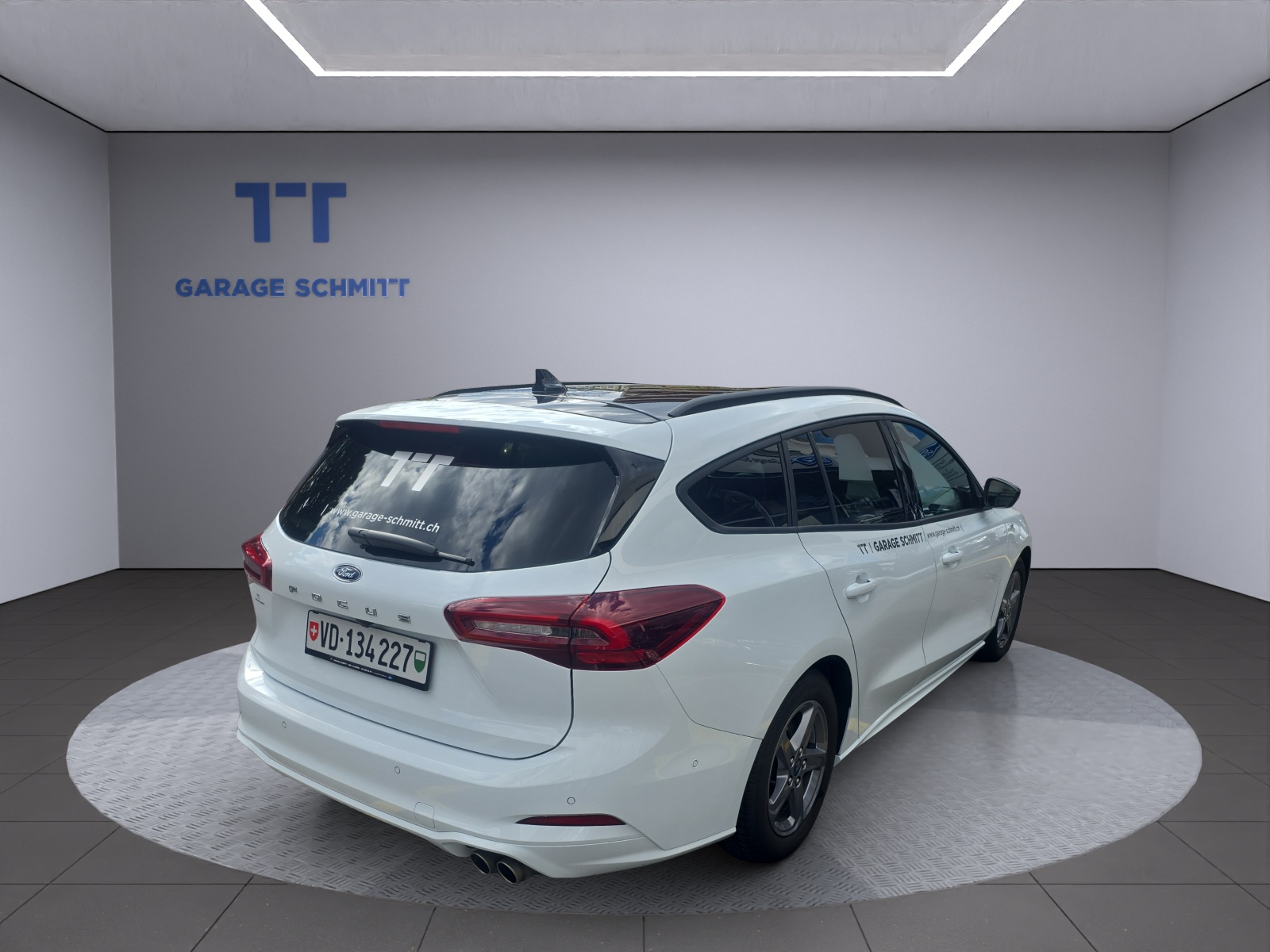 FORD Focus Station Wagon 1.0i EcoB ST-Line-showroom-element-2