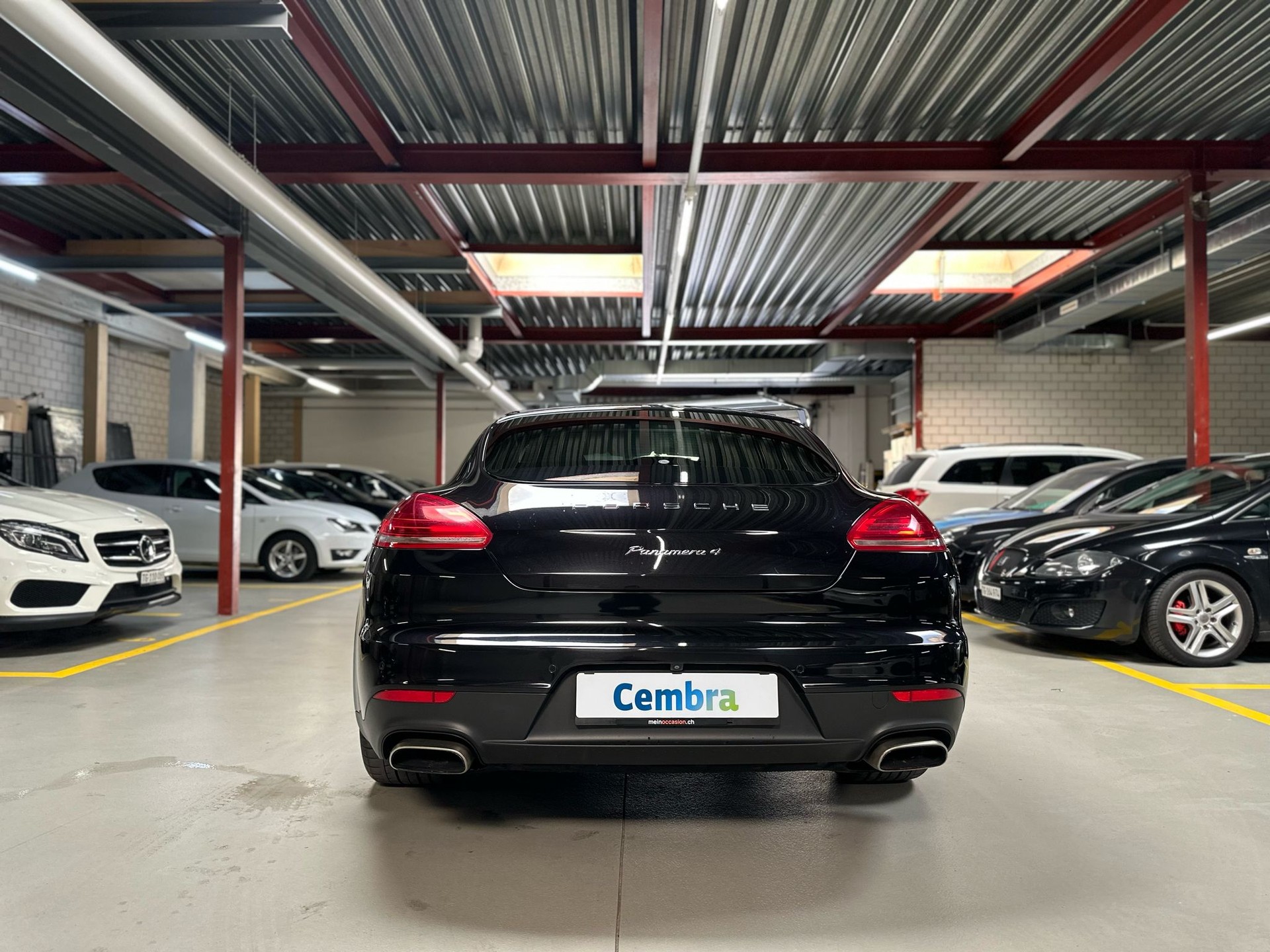 PORSCHE Panamera 4 3.6 PDK-showroom-element-3
