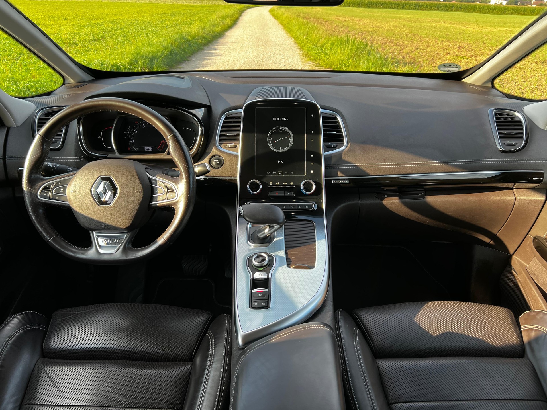 RENAULT Espace 1.8 TCe Initiale EDC-image-12