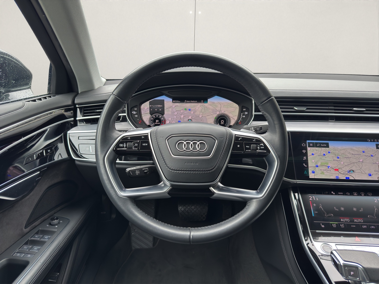 AUDI A8 60 TFSI e quattro tiptronic-image-10