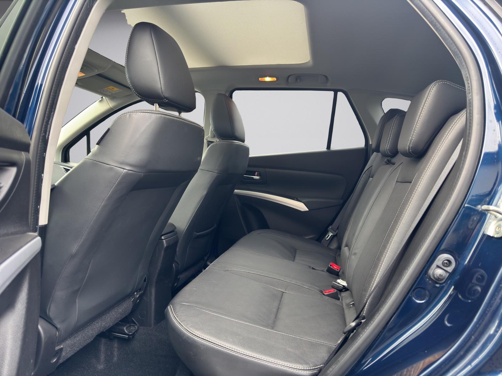 SUZUKI SX4 S-Cross 1.4 T Compact Top 4x4-image-14