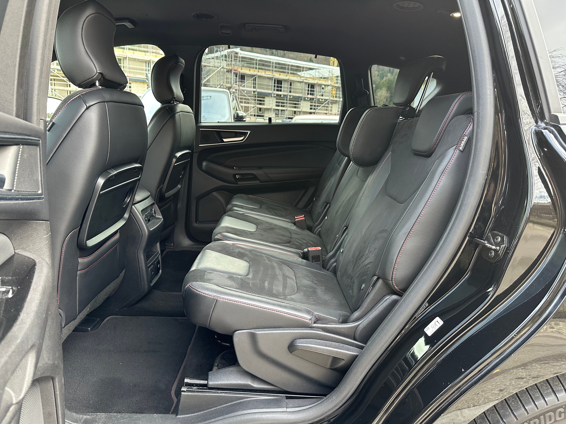 FORD S-Max 2.0 TDCi ST-Line Automatic-image-13