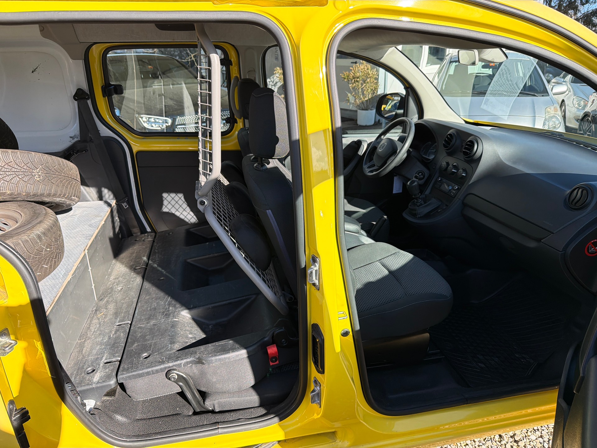 MERCEDES-BENZ Citan 111 CDI EL Mixto Euro 6 - 5 Sitze-image-15