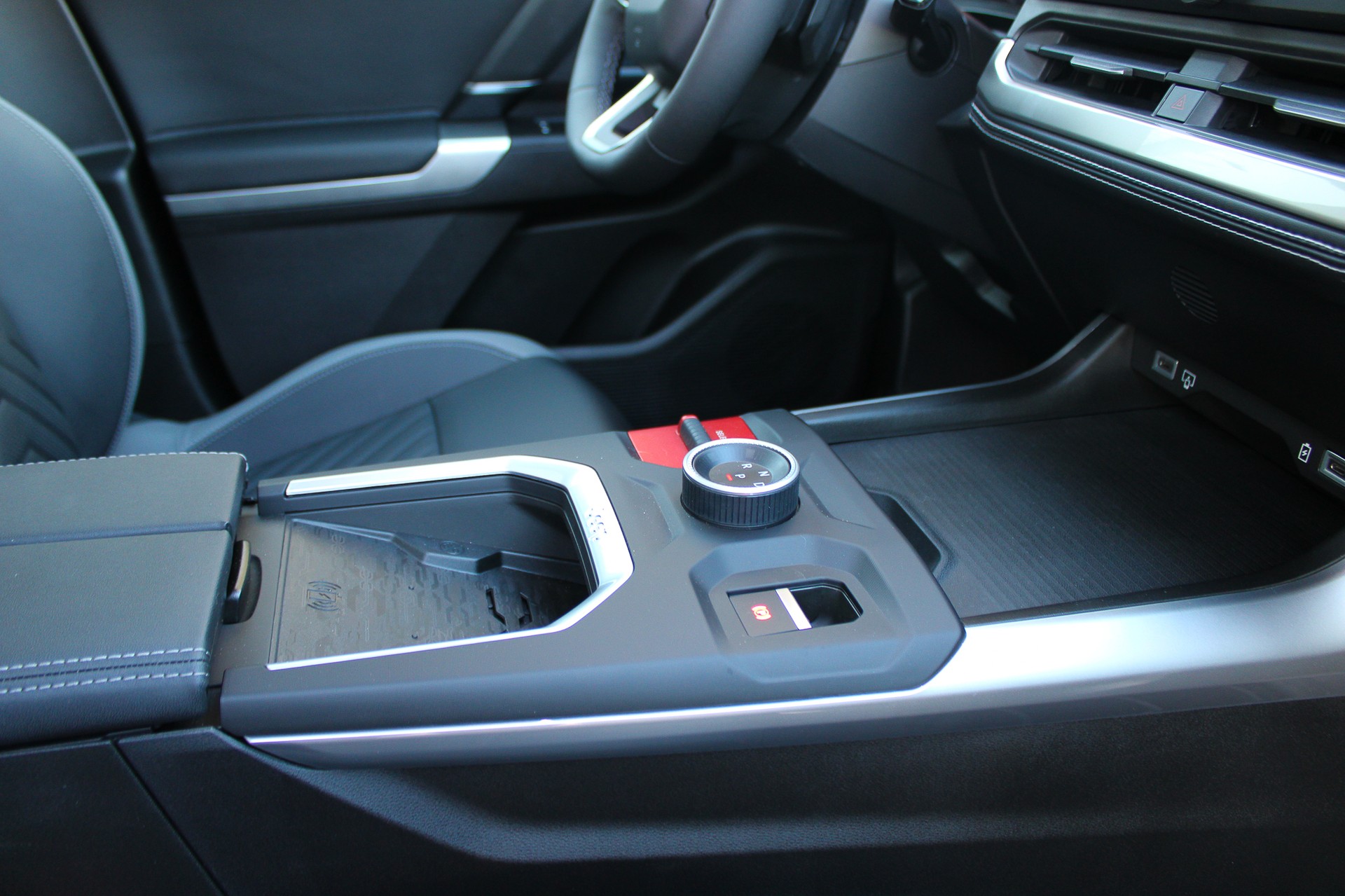 JEEP Compass Elektro 74kWh First Edition-image-16