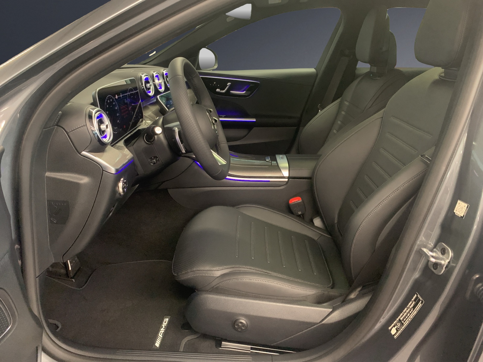 MERCEDES-BENZ C 200 4MATIC-image-5