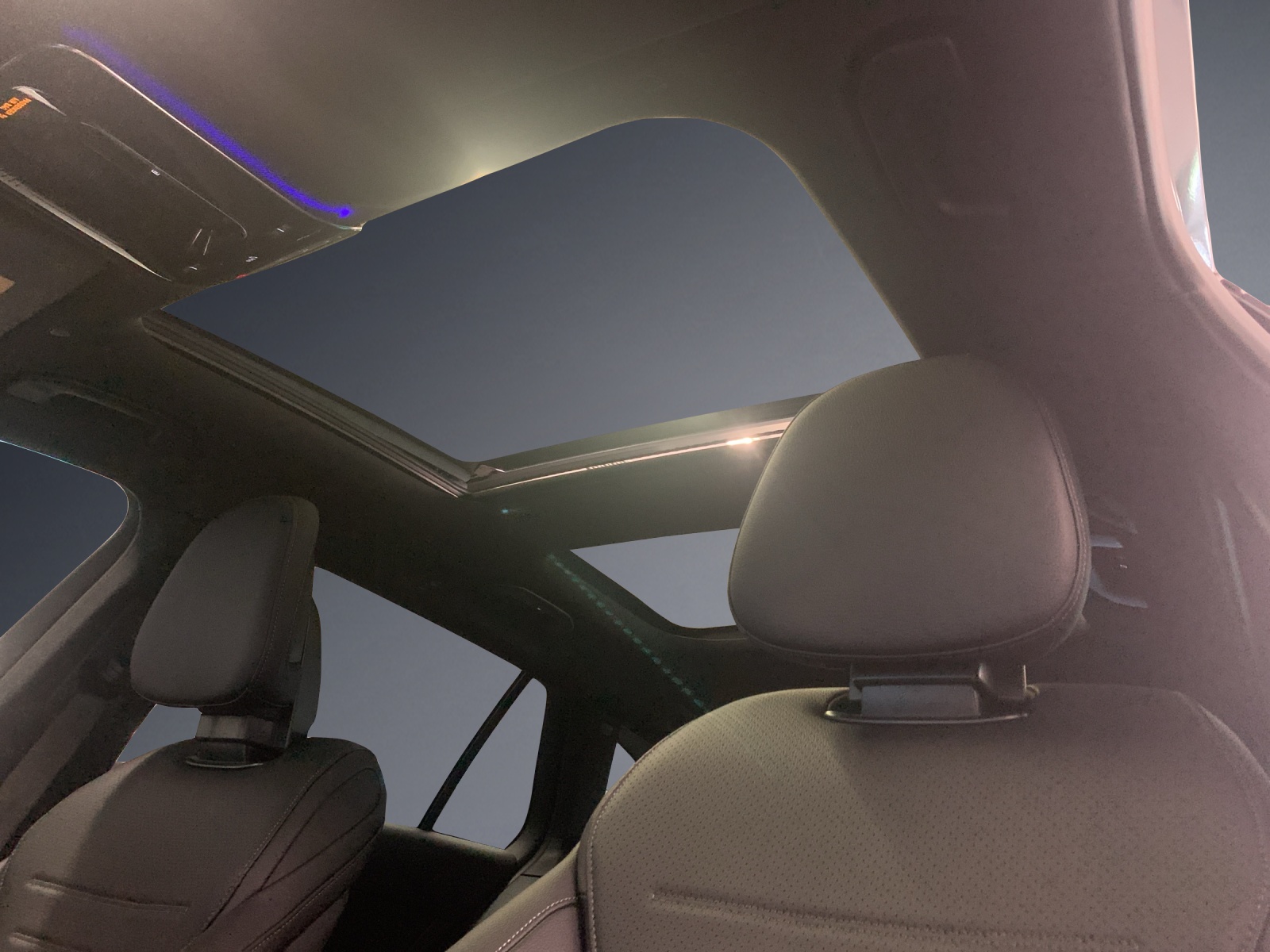 MERCEDES-BENZ C 200 4MATIC-image-14