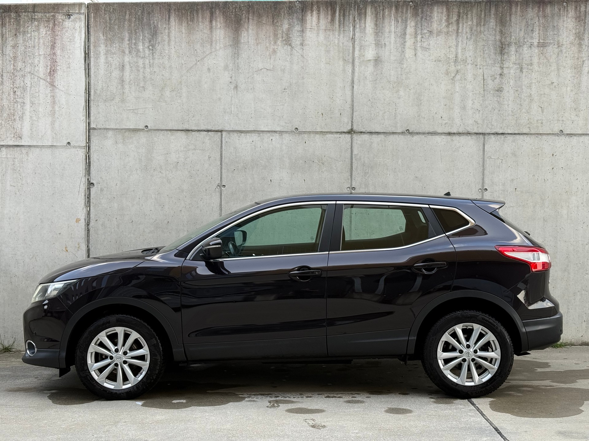 NISSAN Qashqai 1.2 DIG-T tekna-showroom-element-1