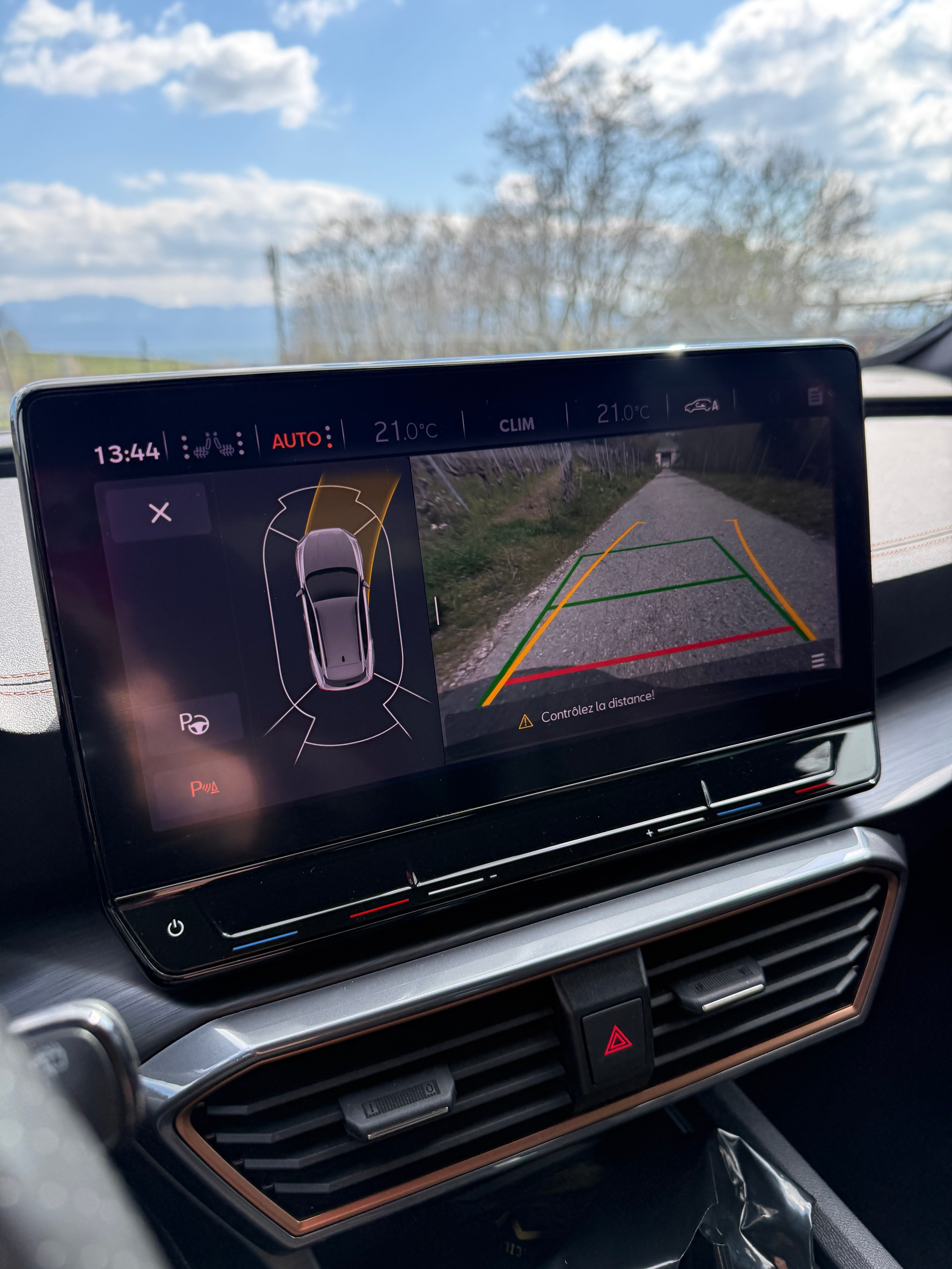 CUPRA Formentor 1.5 TSI DSG-image-12