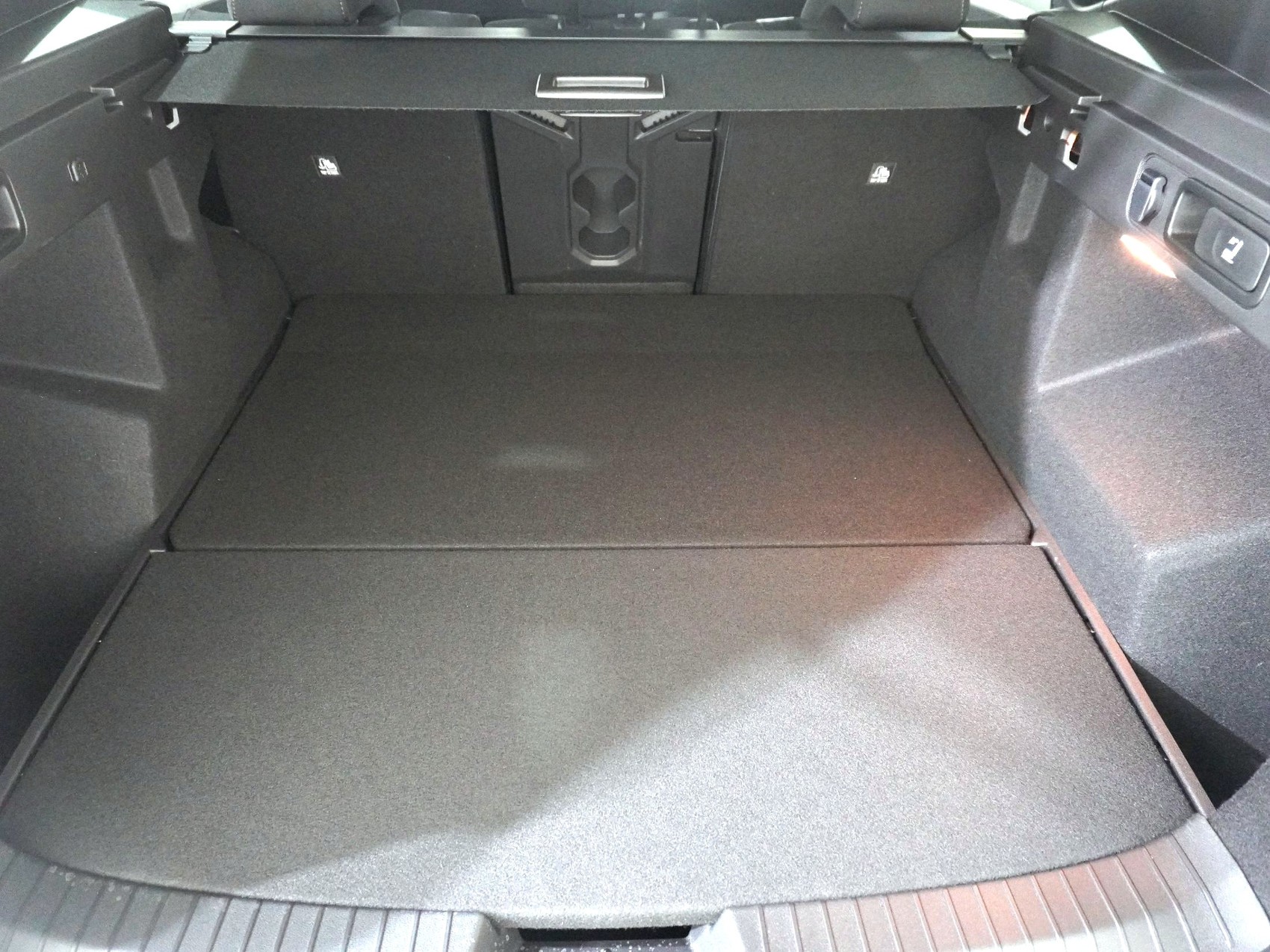 DACIA Bigster 1.2 TCe Extreme 4WD-image-21