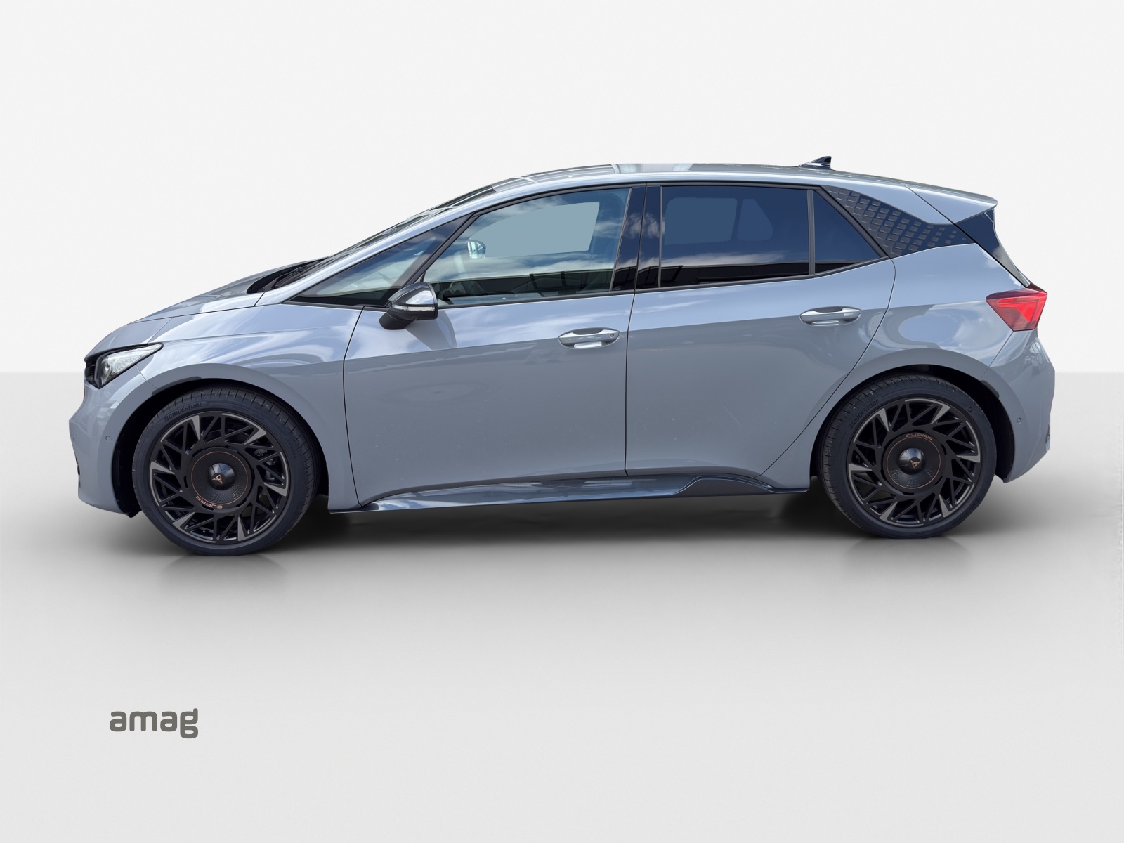 CUPRA Born 79 kWh VZ-showroom-element-1