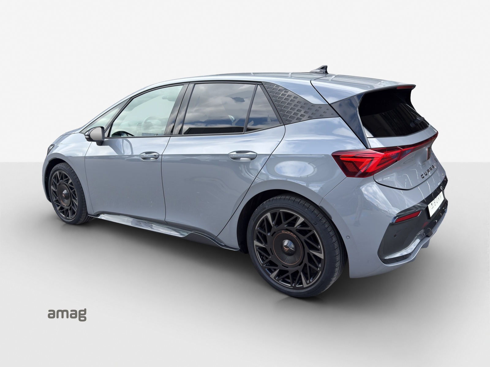 CUPRA Born 79 kWh VZ-showroom-element-2