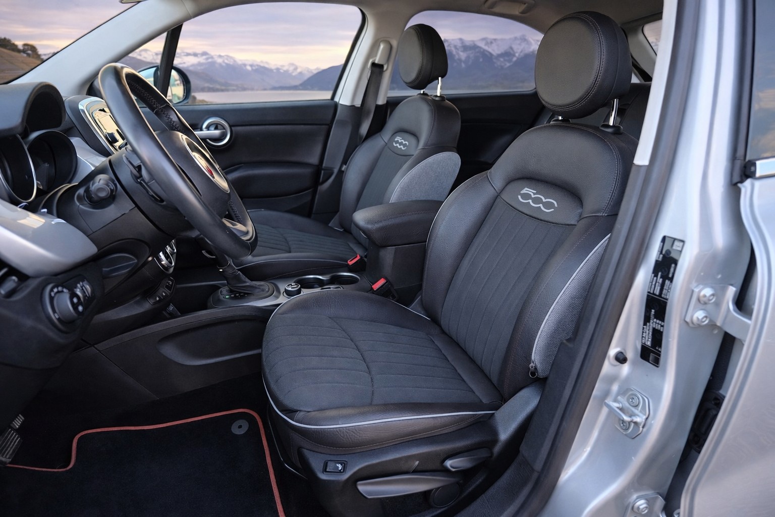 FIAT 500X 1.4T Lounge DCT-image-11