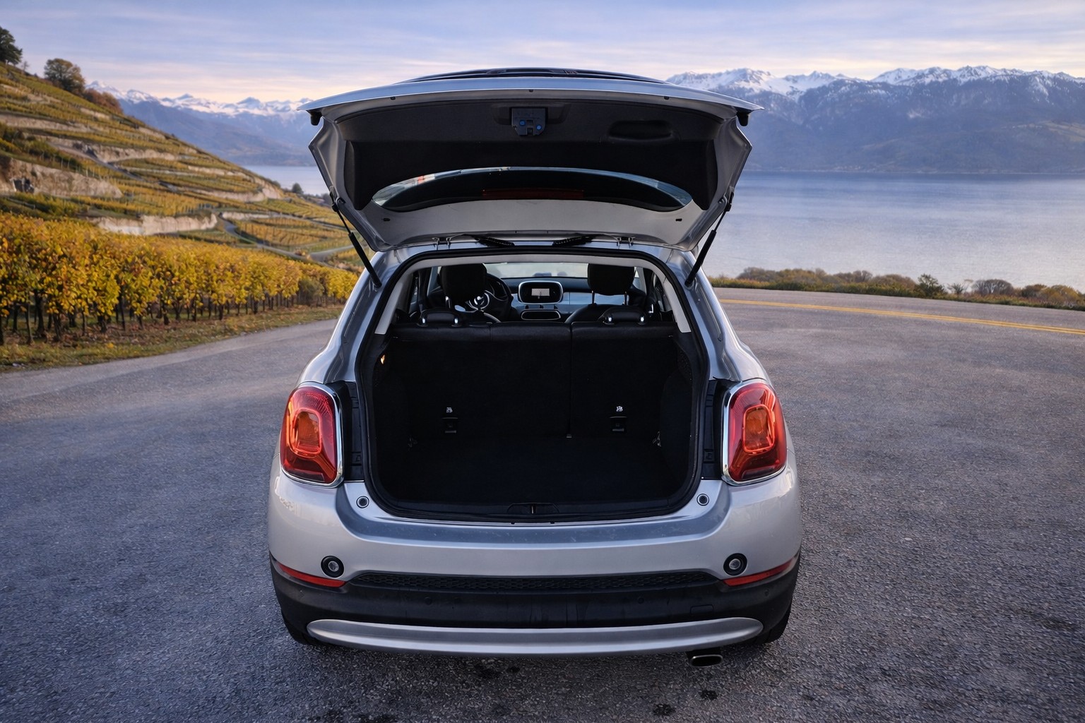 FIAT 500X 1.4T Lounge DCT-image-4