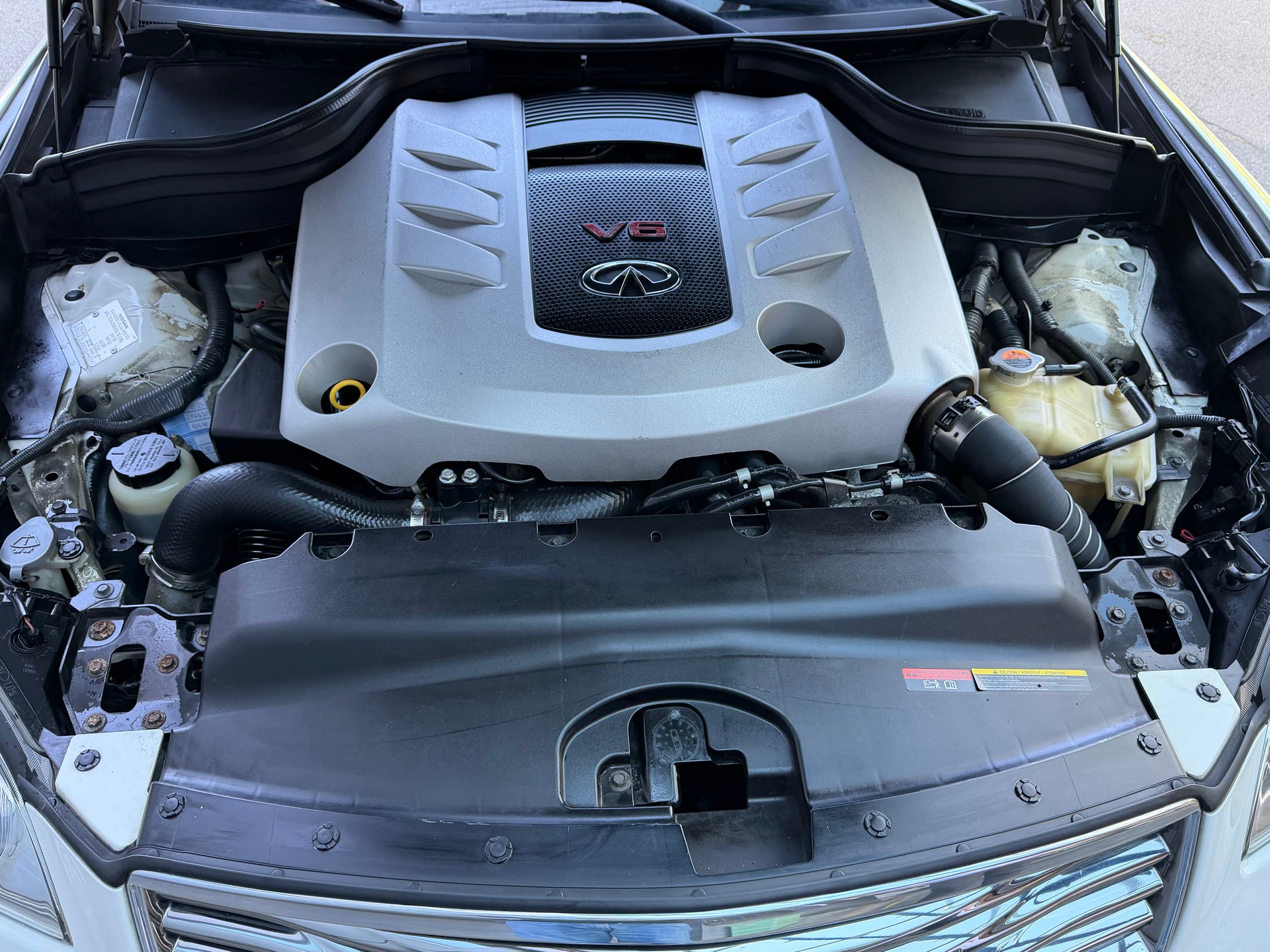 INFINITI EX30d GT AWD Automatic-image-19