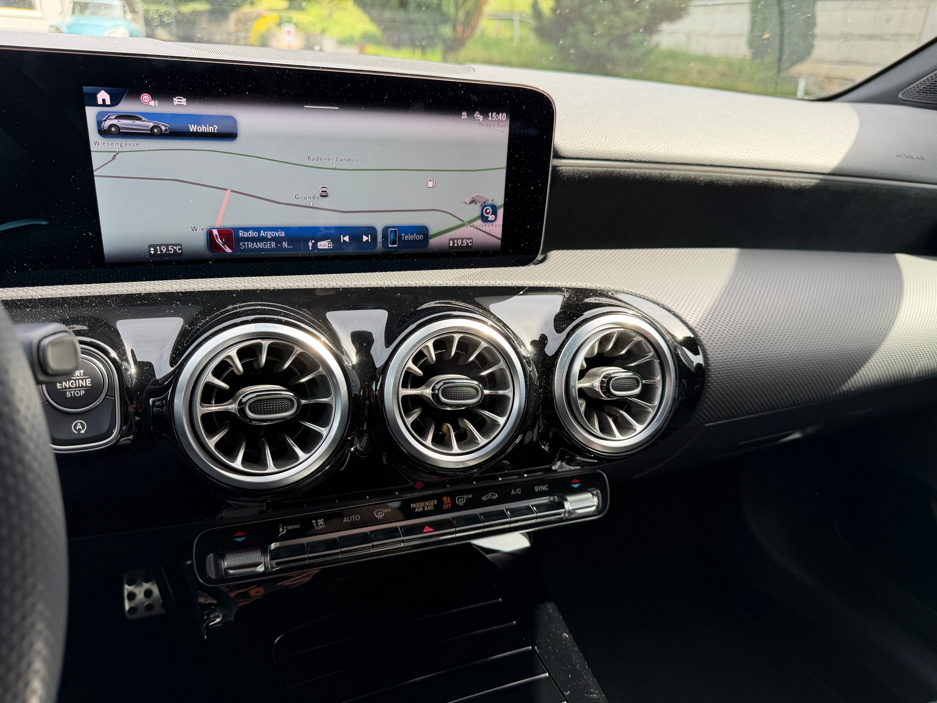 MERCEDES-BENZ A AMG 35 4Matic 8G-DCT-image-11