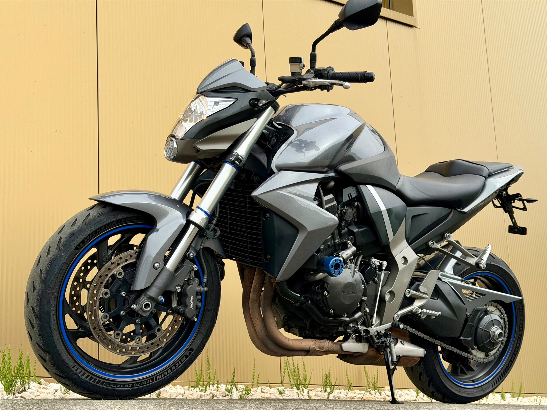 HONDA CB 1000 R ABS-image-9