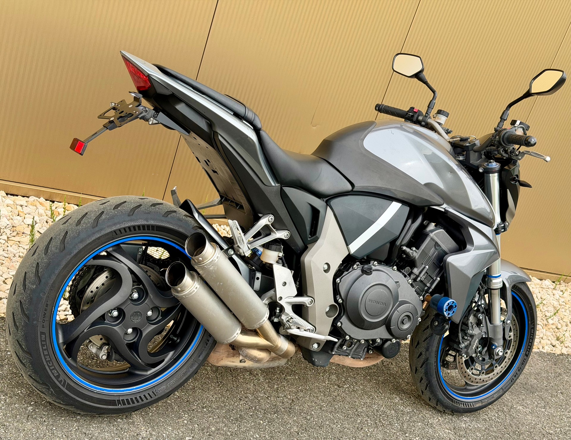 HONDA CB 1000 R ABS-image-4