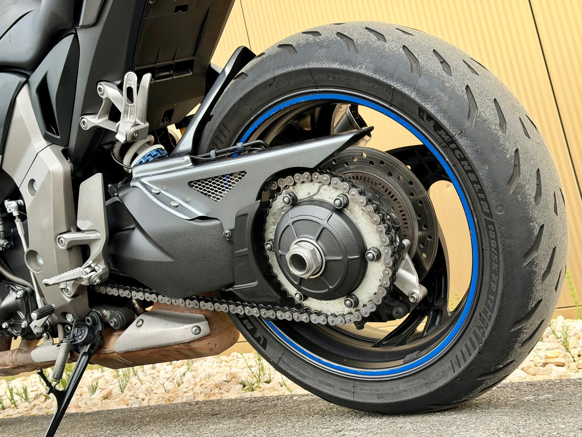 HONDA CB 1000 R ABS-image-13