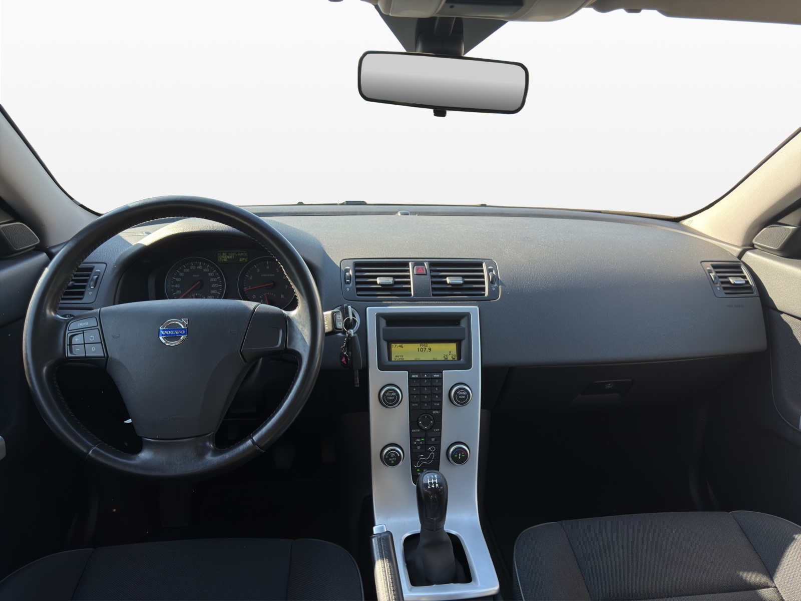 VOLVO V50 1.6 Summum-image-11