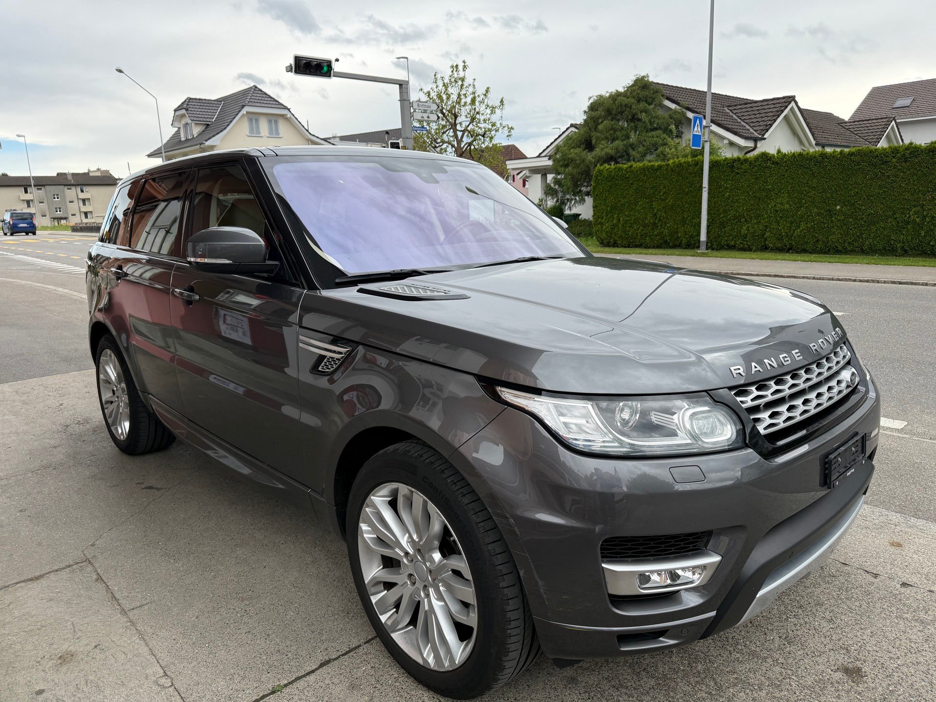 LAND ROVER Range Rover Sport 3.0 SDV6 HSE Automatic-showroom-element-2