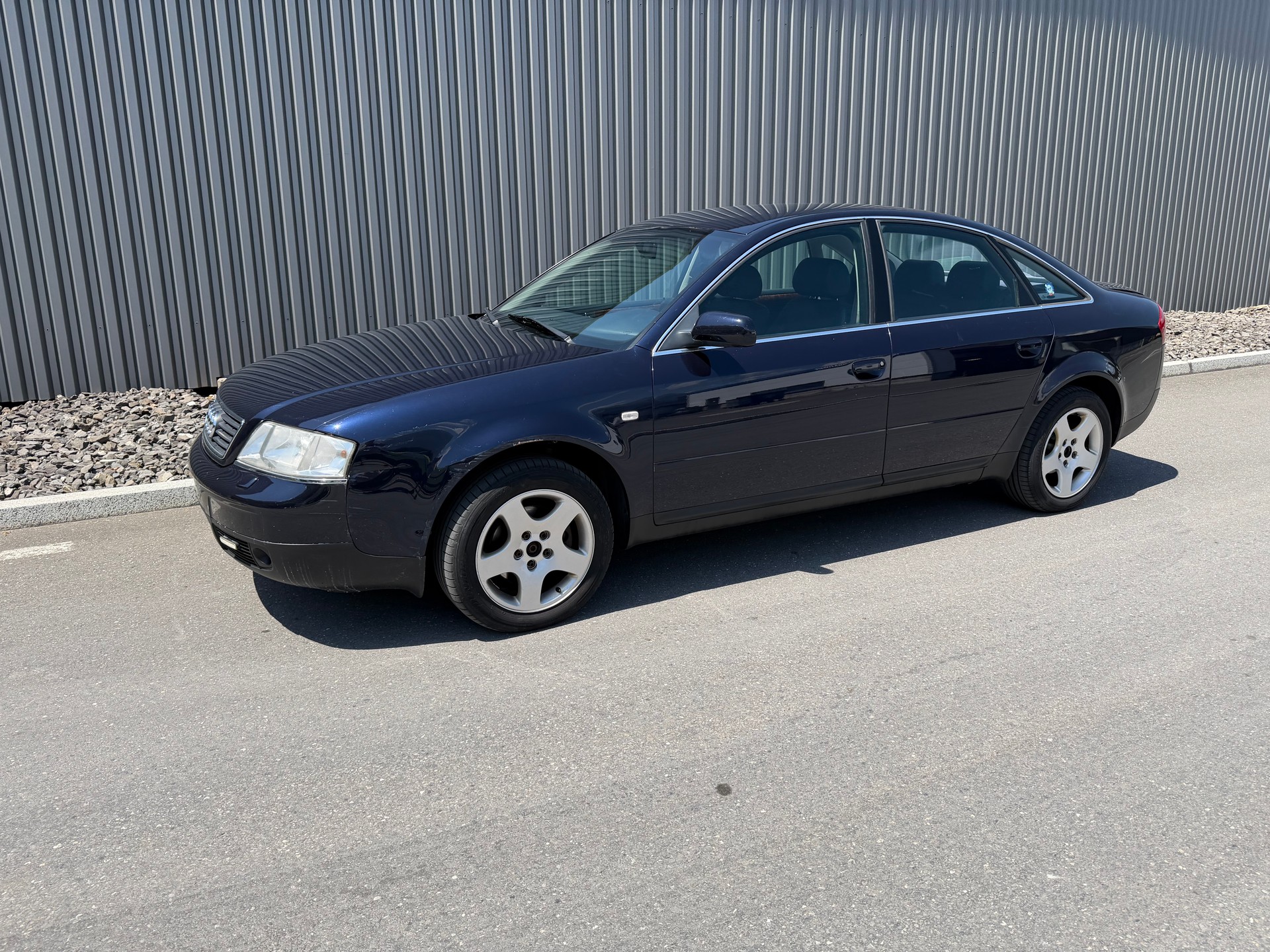 AUDI A6 2.8 quattro Advance-image-0