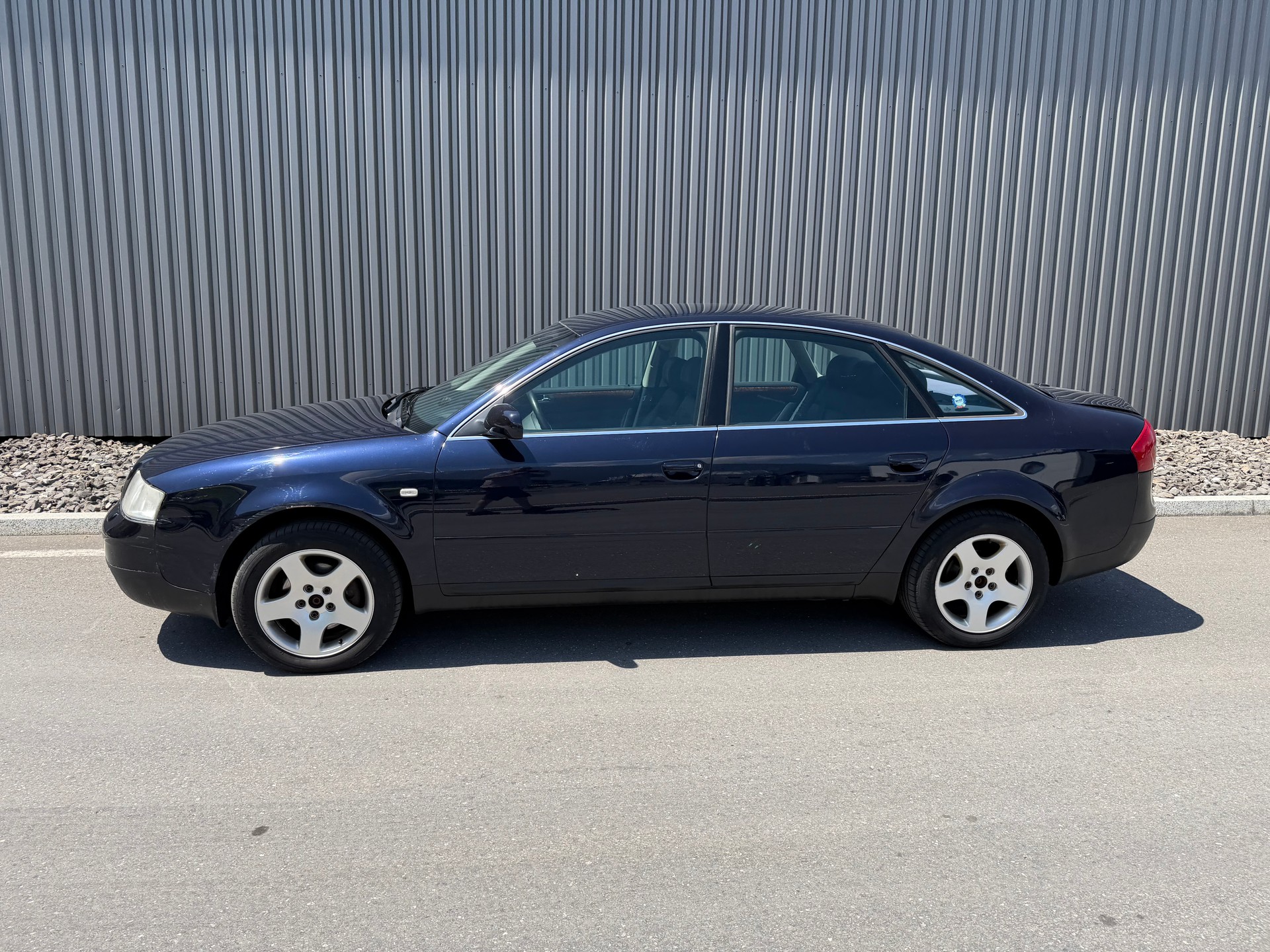 AUDI A6 2.8 quattro Advance-image-1