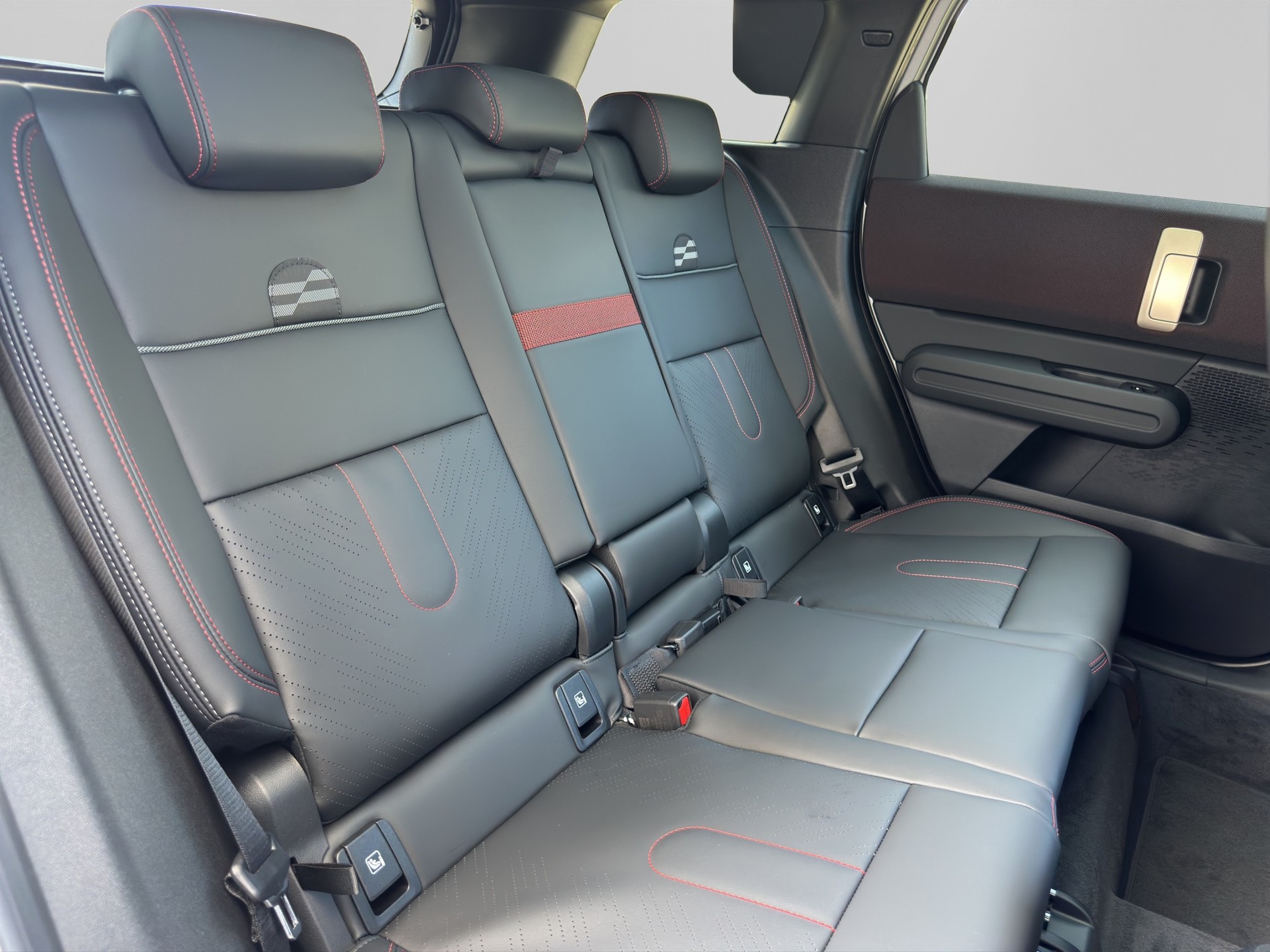 MINI Countryman JCW ALL4-image-19