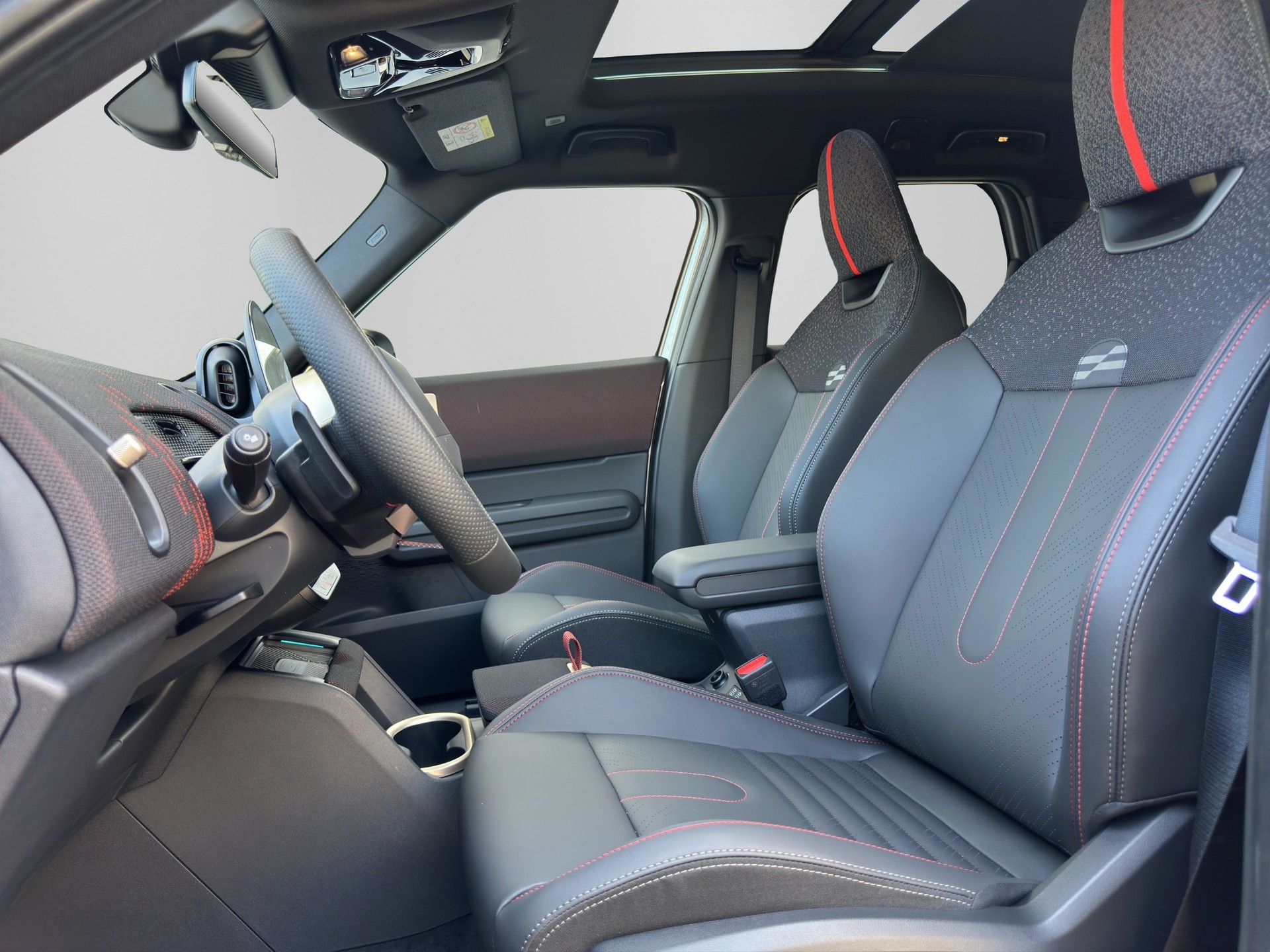 MINI Countryman JCW ALL4-image-10