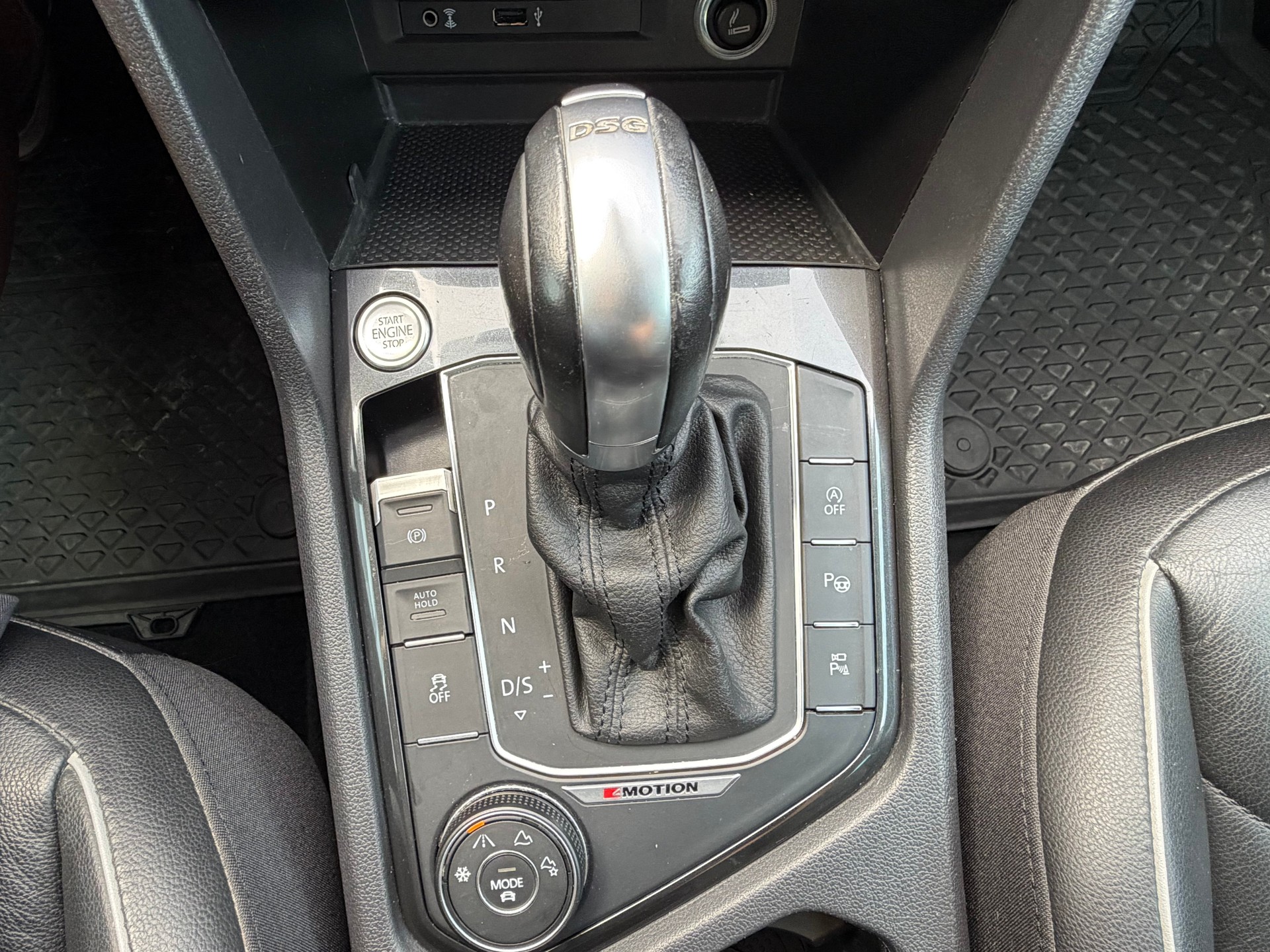VW Tiguan 2.0 TDI SCR Highline4Motion DSG-image-27