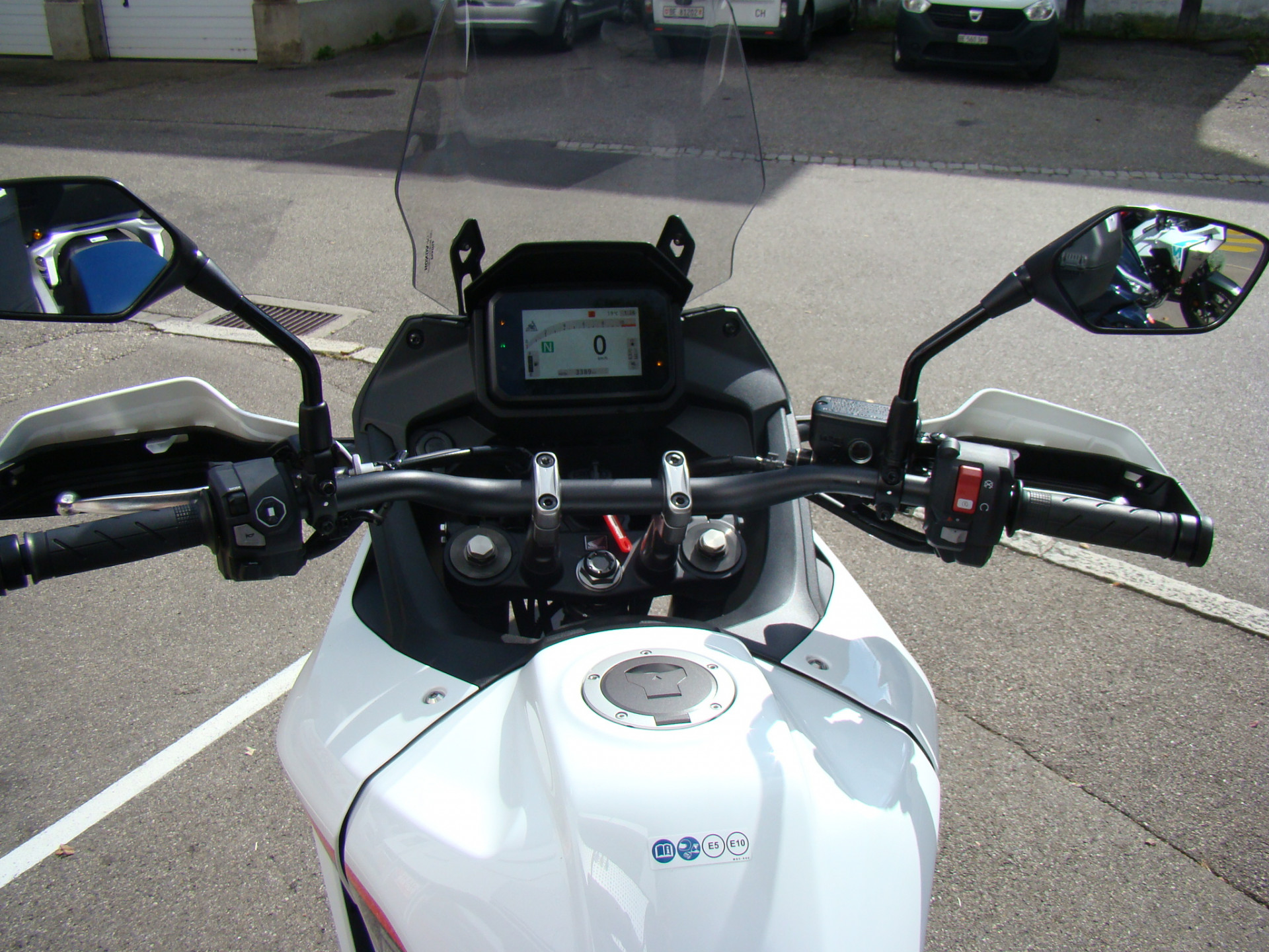 HONDA XL 750 Transalp-image-4