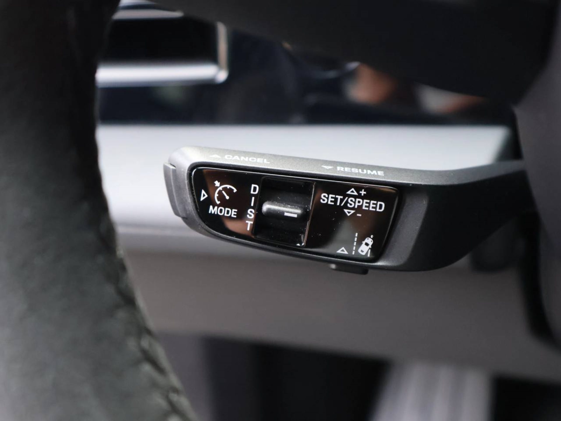 PORSCHE Taycan 4S Sport Turismo-image-29